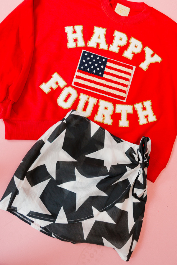 *STAR WRAP SKIRT - SMALL PULLOVER Judith March