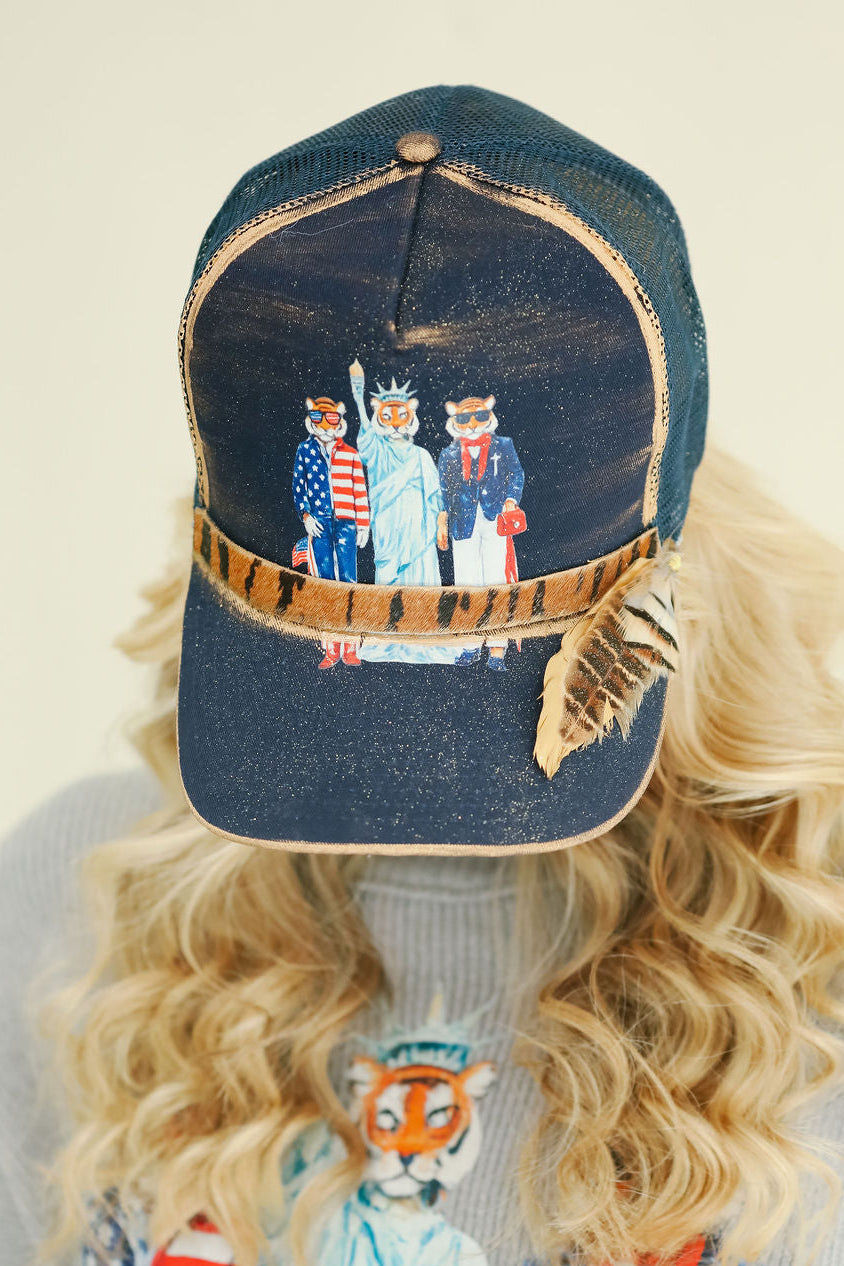 AMERICAN ROAR NAVY STRUCTURED HAT HAT Judith March
