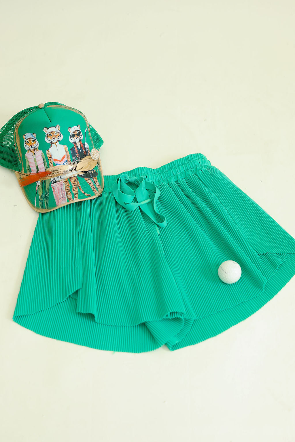 GREEN PLEATED ATHLETIC SHORTS SHORTS Judith March