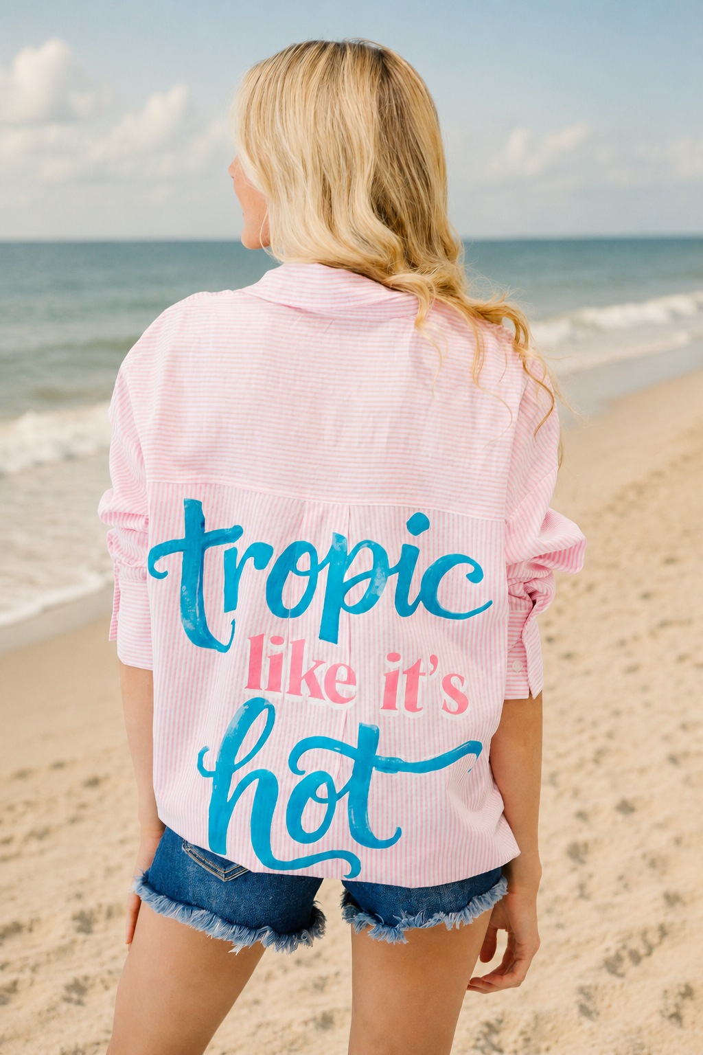 TROPIC LIKE IT'S HOT PINK BUTTON DOWN Button Down Judith March