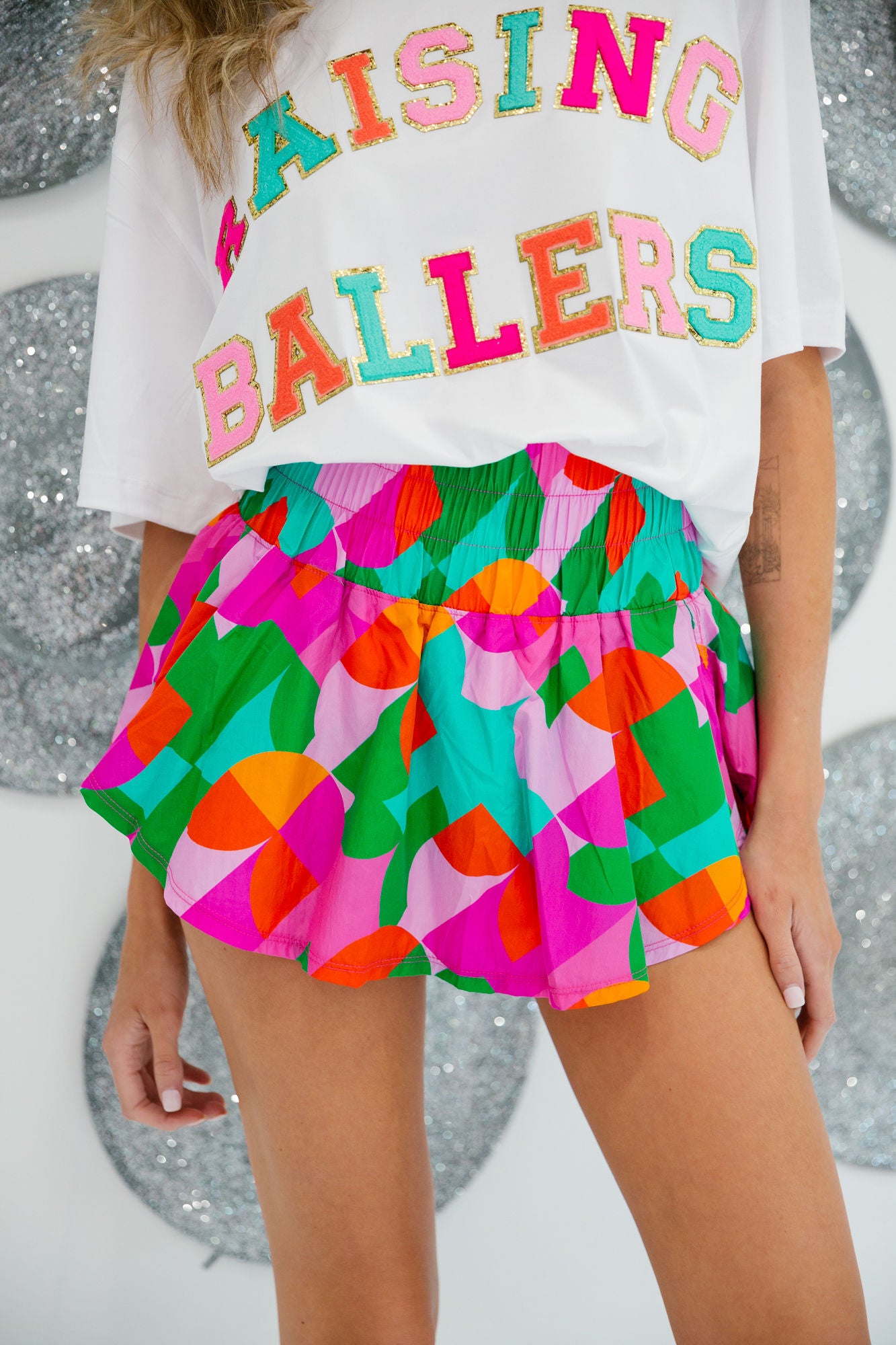 RADIANT COLOR BLOCK SHORTS Judith March M/L