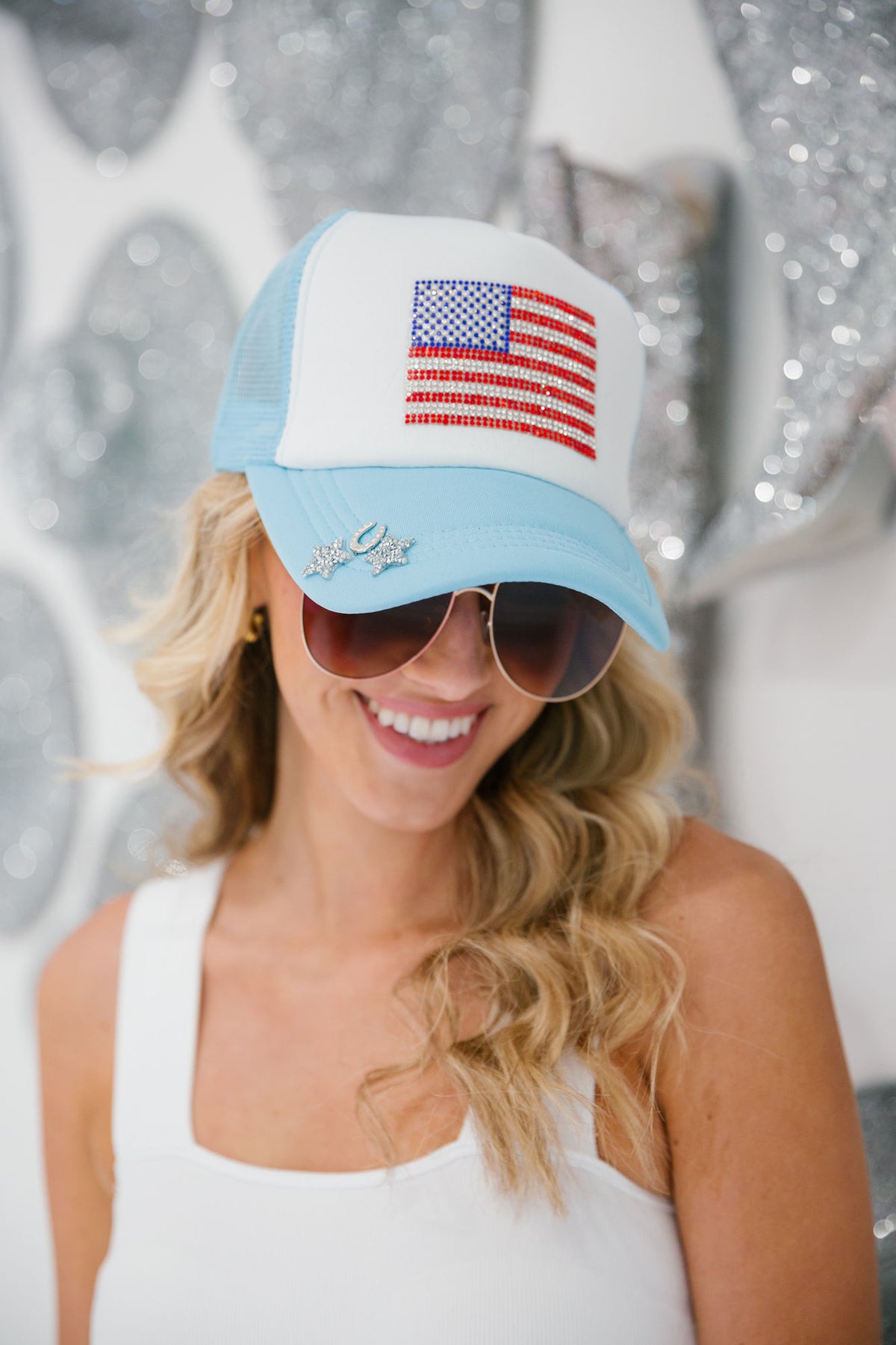 ⛱️?Judith March - Gray Road Trippin Trucker Hat - OS BASEBALL AND TRUCKER HATS – Judith March main image 3