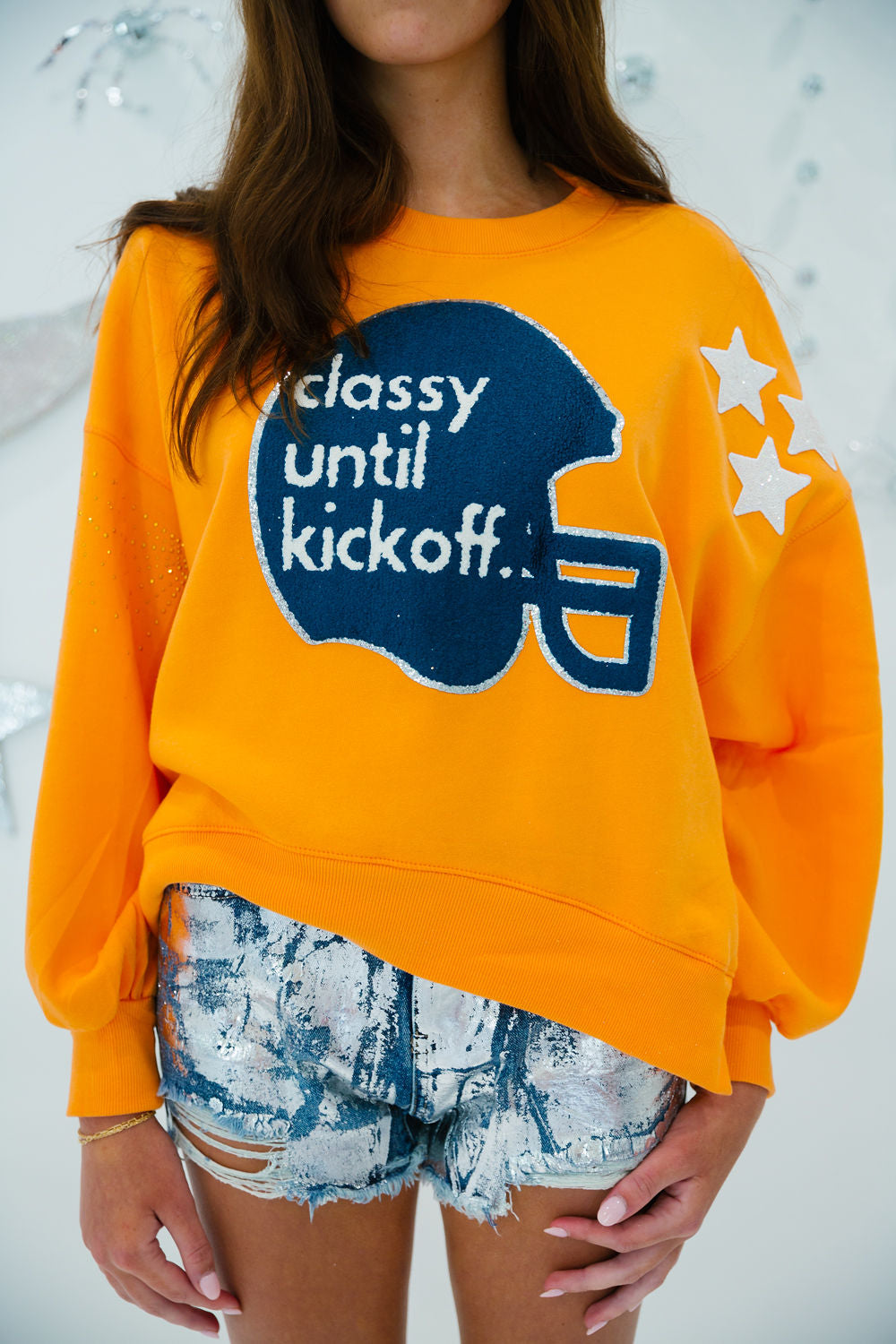 CLASSY UNTIL KICKOFF HELMET STAR PULLOVERS gameday23 Judith March SMALL ORANGE WITH NAVY HELMET