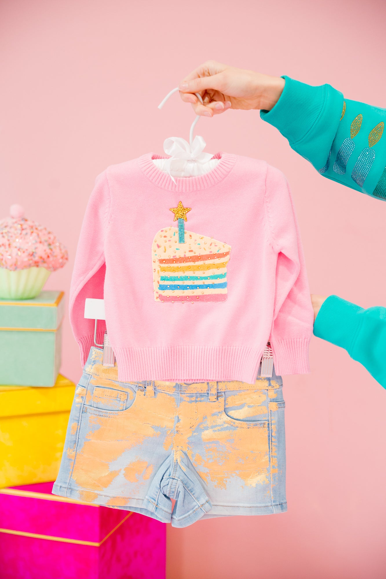 *MINI KIDS BDAY CAKE PINK SWEATER - 5T PULLOVER Judith March