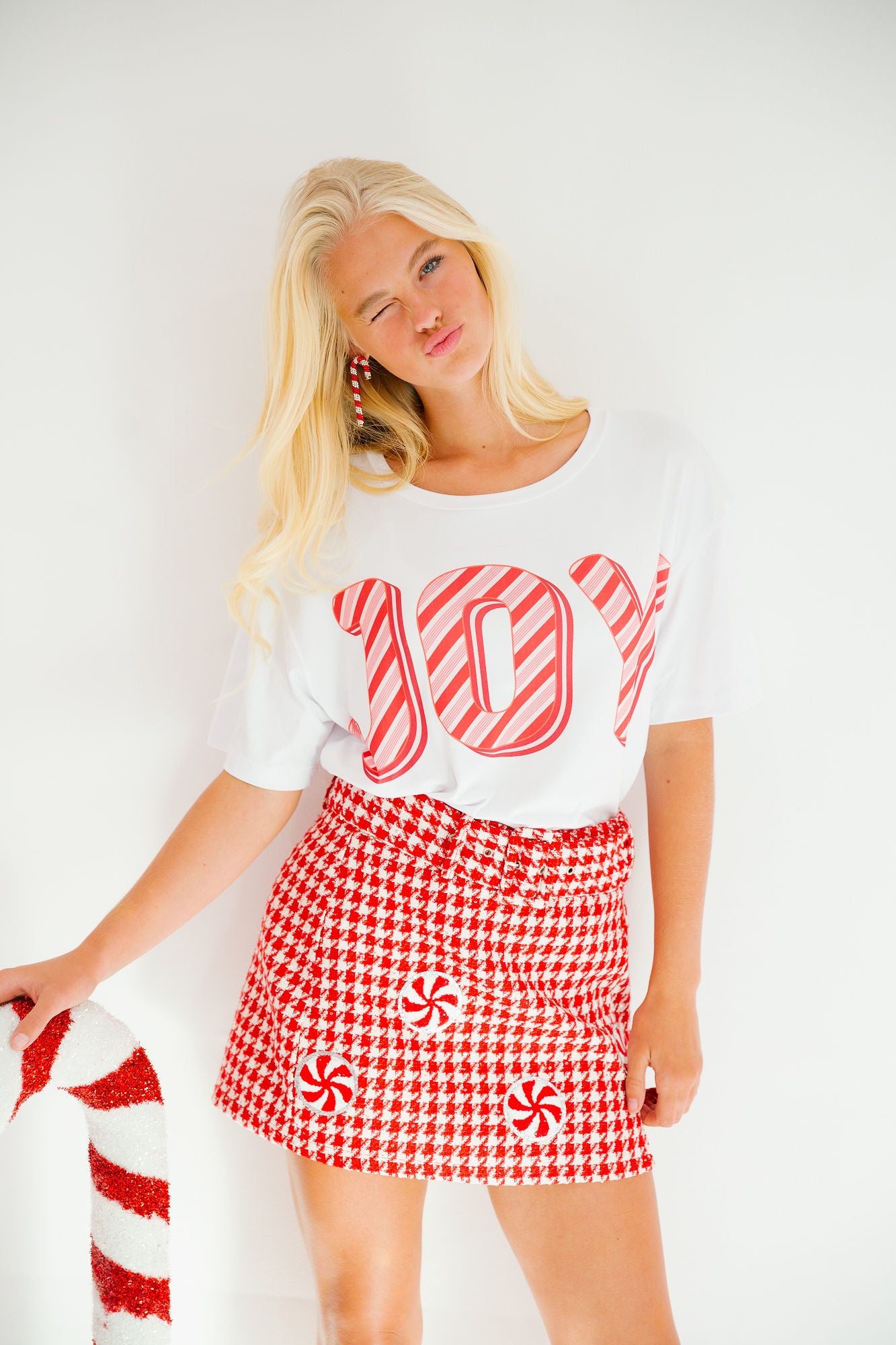 JOY TEE TEE Judith March