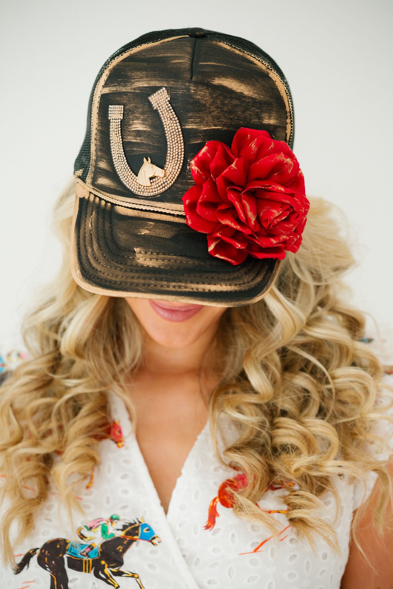 PADDOCK PETALS BLACK TRUCKER HAT TRUCKER HAT Judith March