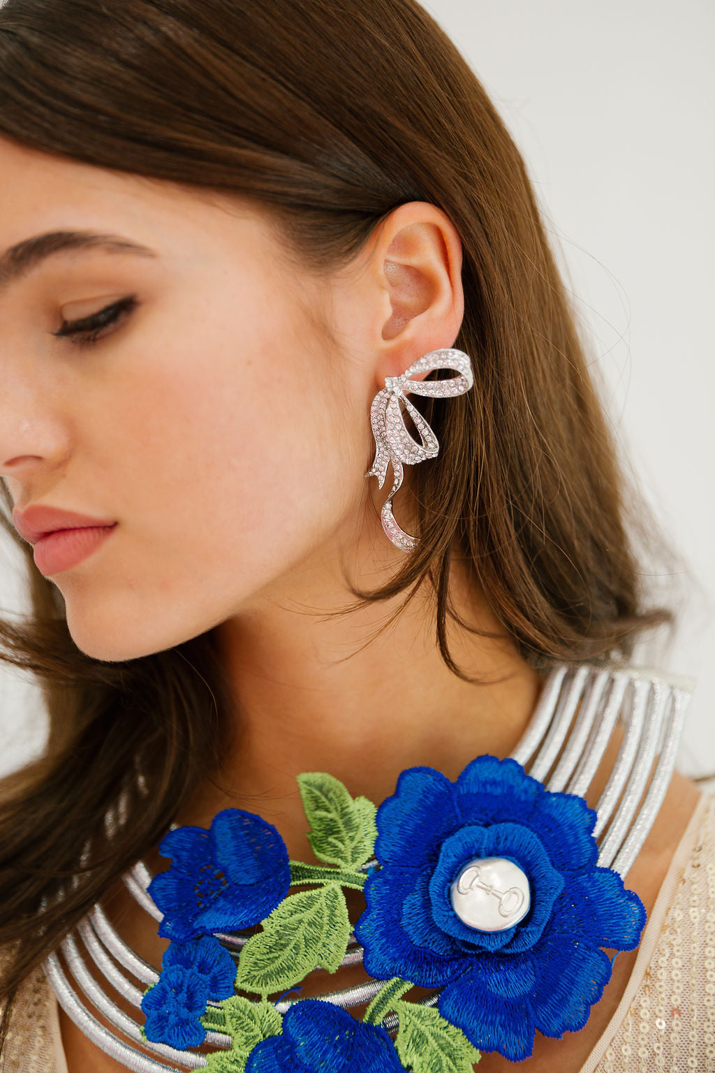 SILVER BOW EARRINGS earrings Judith March