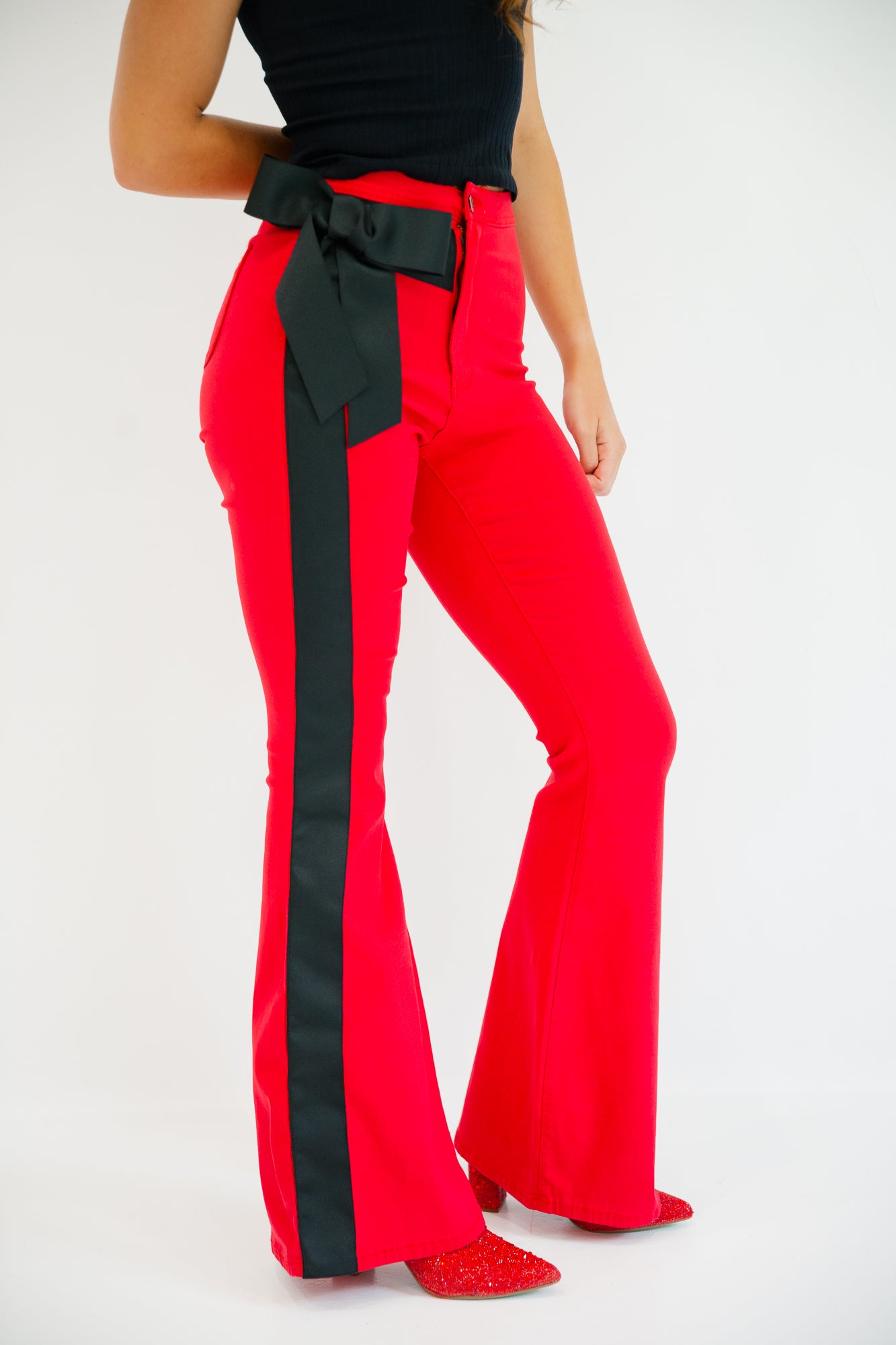 IT'S GAMEDAY FLARES FLARES Judith March SMALL RED WITH BLACK BOW