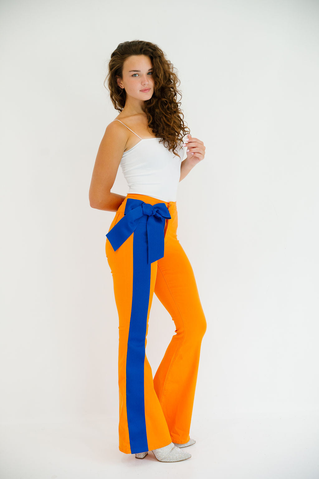 IT'S GAMEDAY BLUE BOW ORANGE FLARES FLARES Judith March