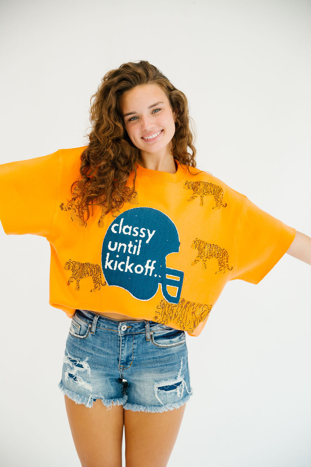 CLASSY UNTIL KICKOFF HELMET TIGER SLEEVELESS PULLOVER PULLOVER Judith March