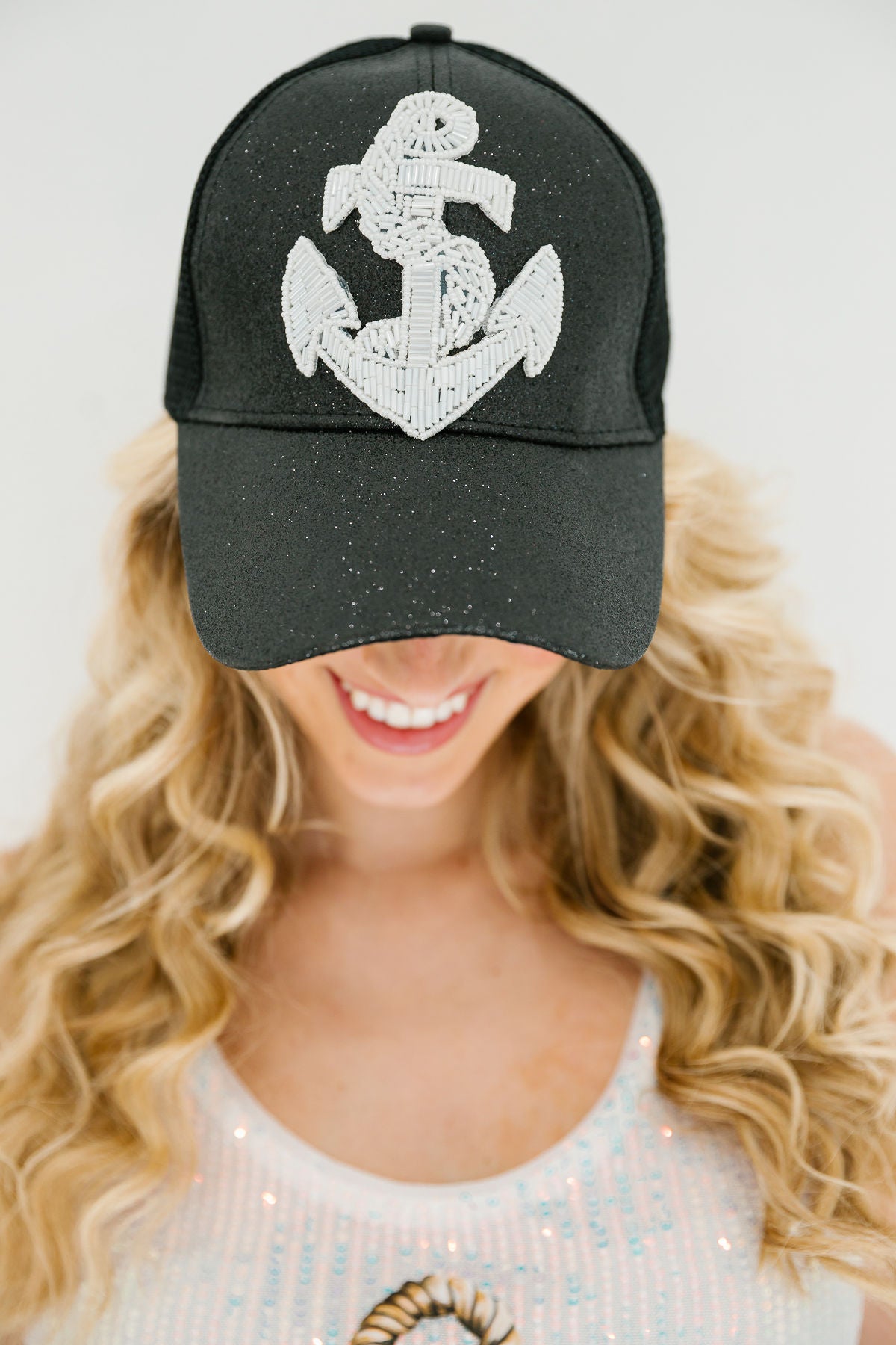 ANCHOR DOWN GLITTER HAT TRUCKER HAT Judith March