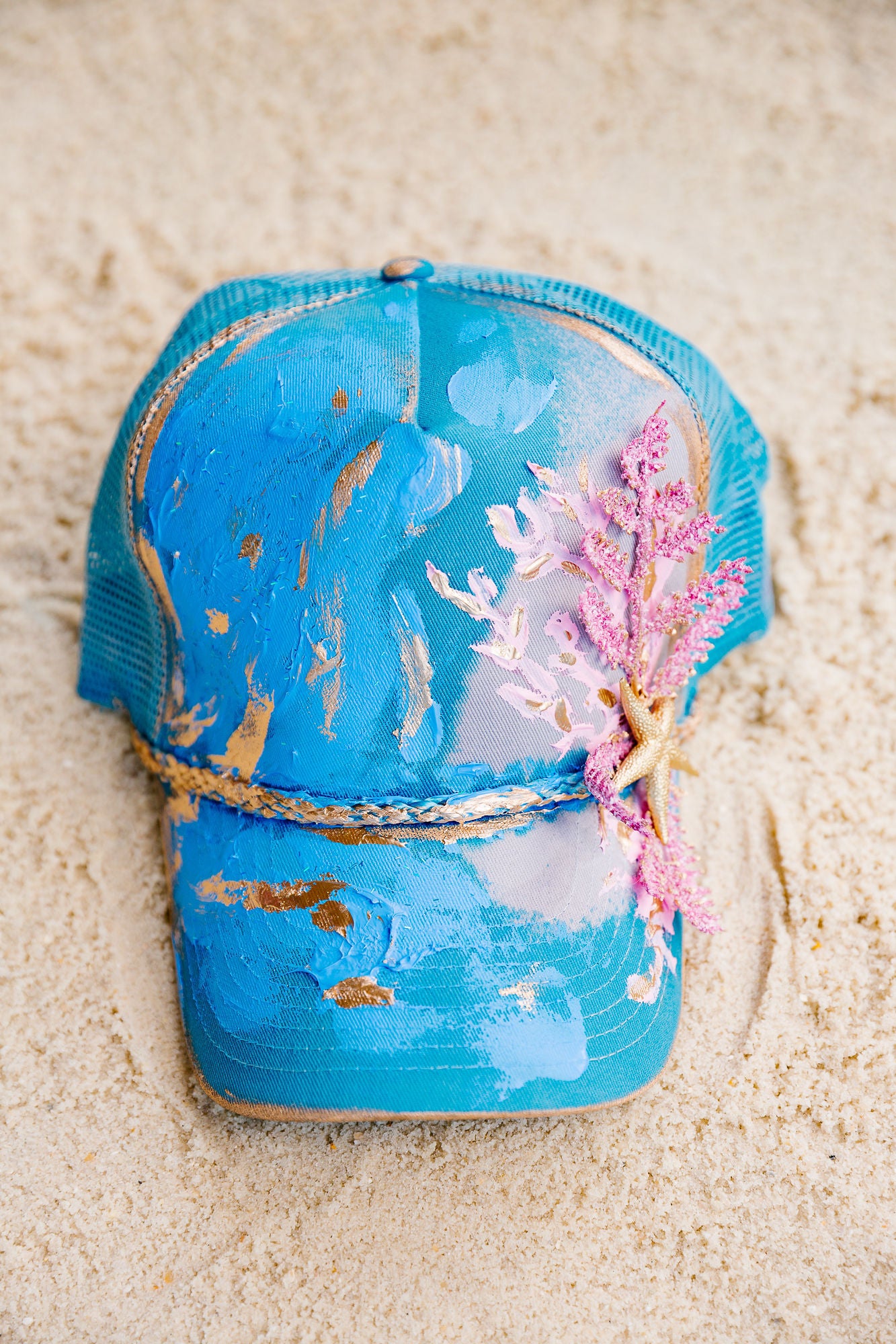 ABSTRACT OCEAN STRUCTURED HAT TRUCKER HAT Judith March