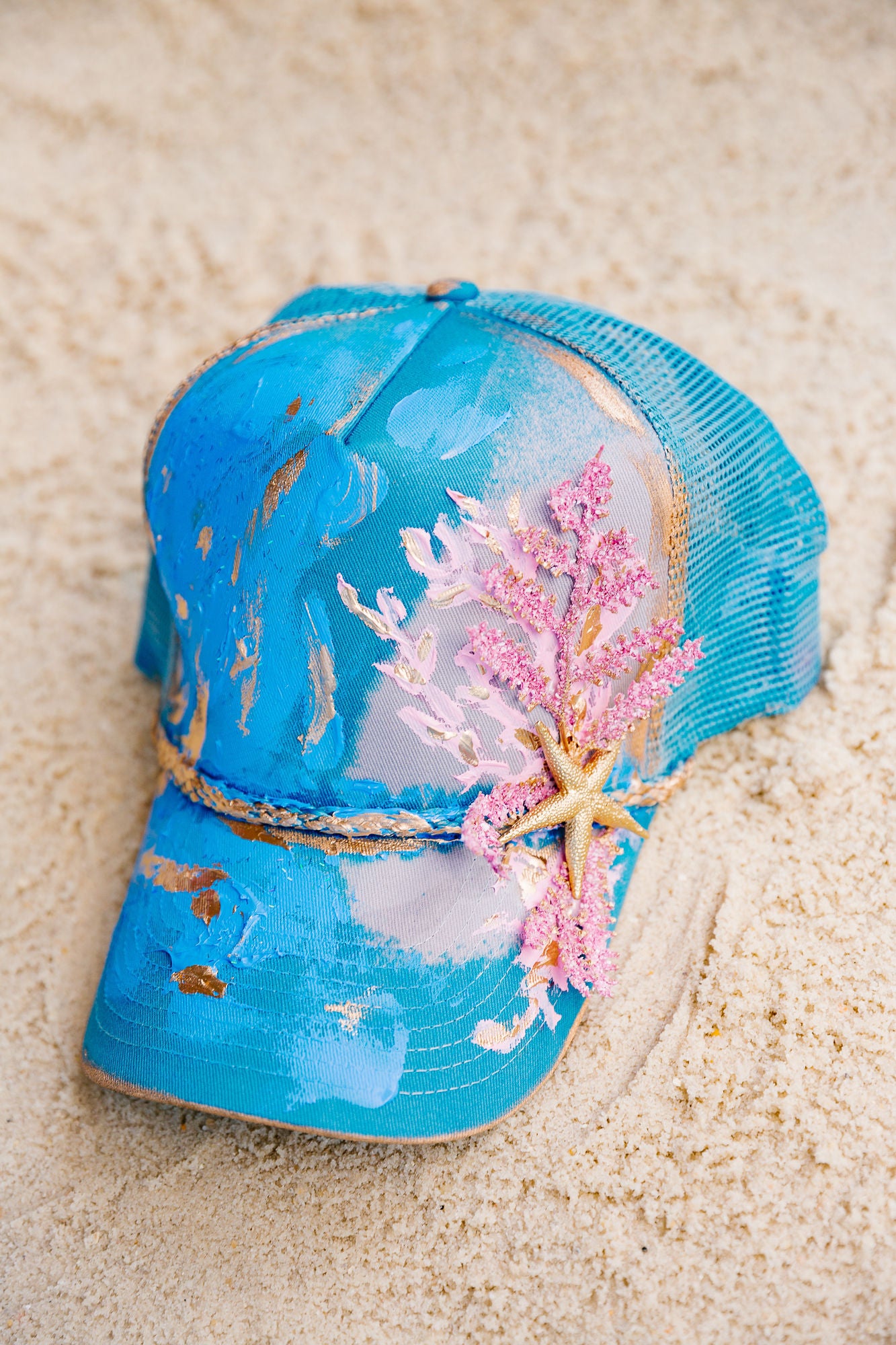 ABSTRACT OCEAN STRUCTURED HAT TRUCKER HAT Judith March