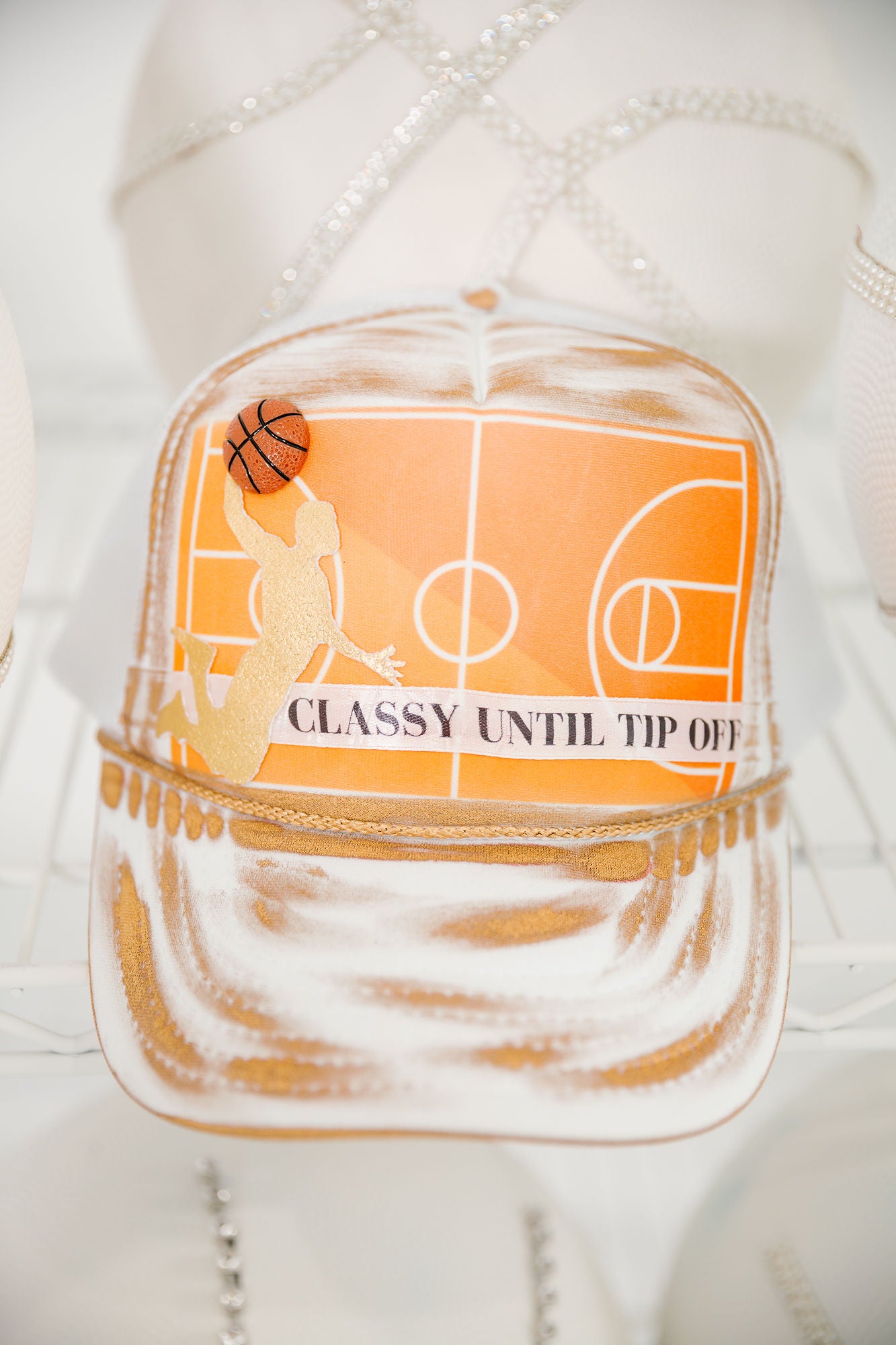 SLAM DUNK WHITE TRUCKER HAT HAT Judith March