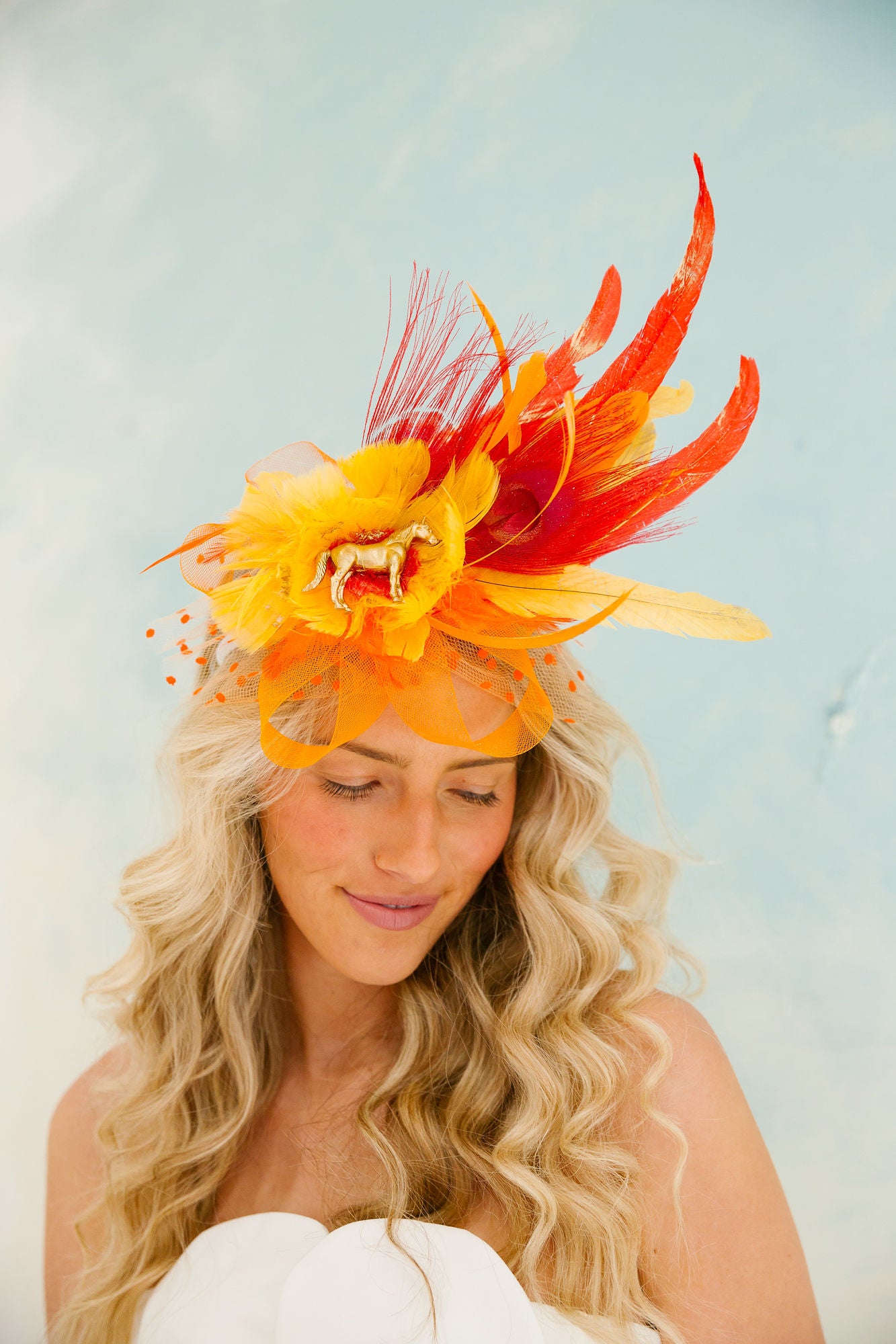 SCARLET CANTER FASCINATOR (ONE OF A KIND) FASCINATOR Judith March