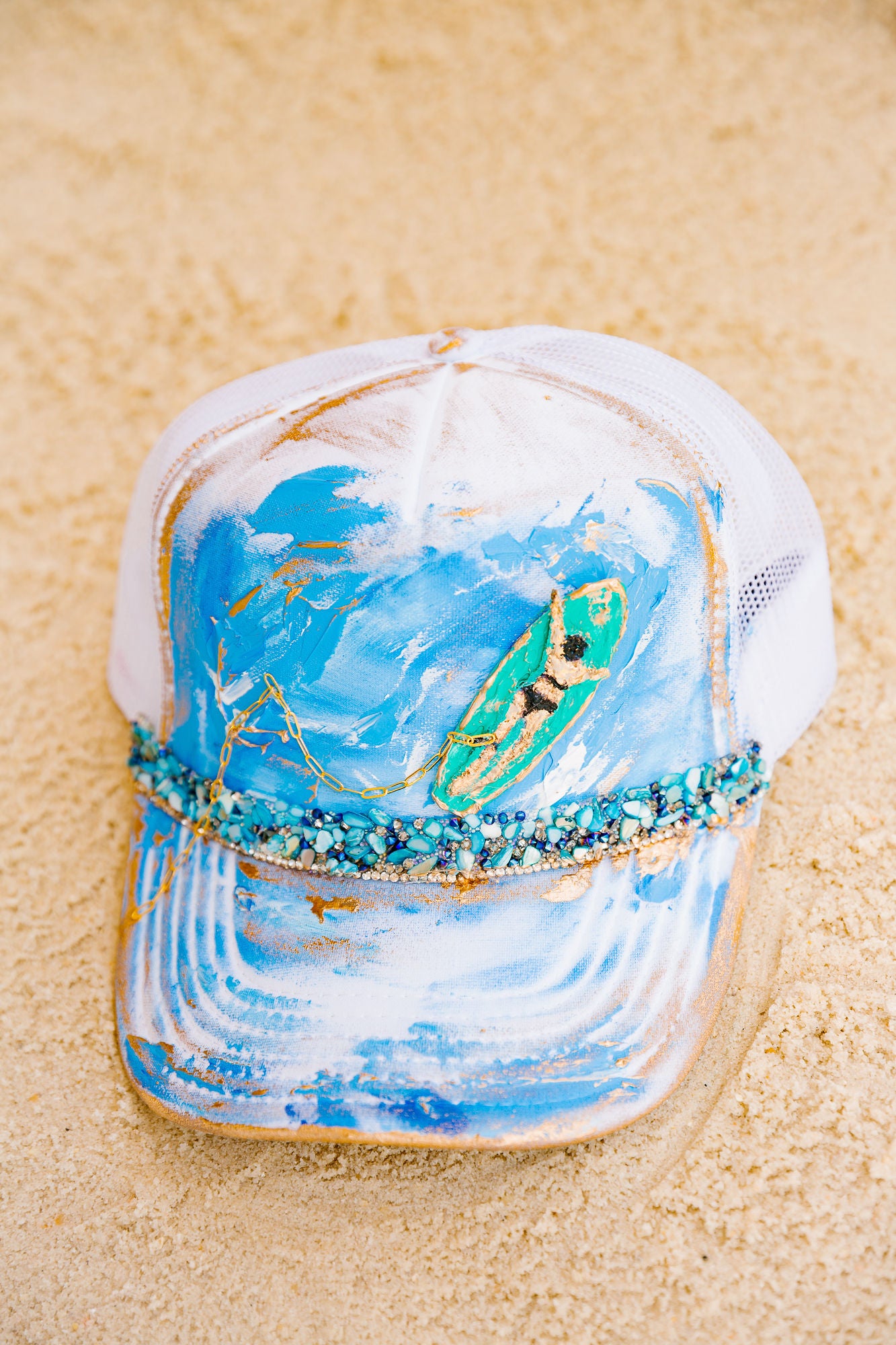 ABSTRACT SURFER WHITE TRUCKER HAT TRUCKER HAT Judith March