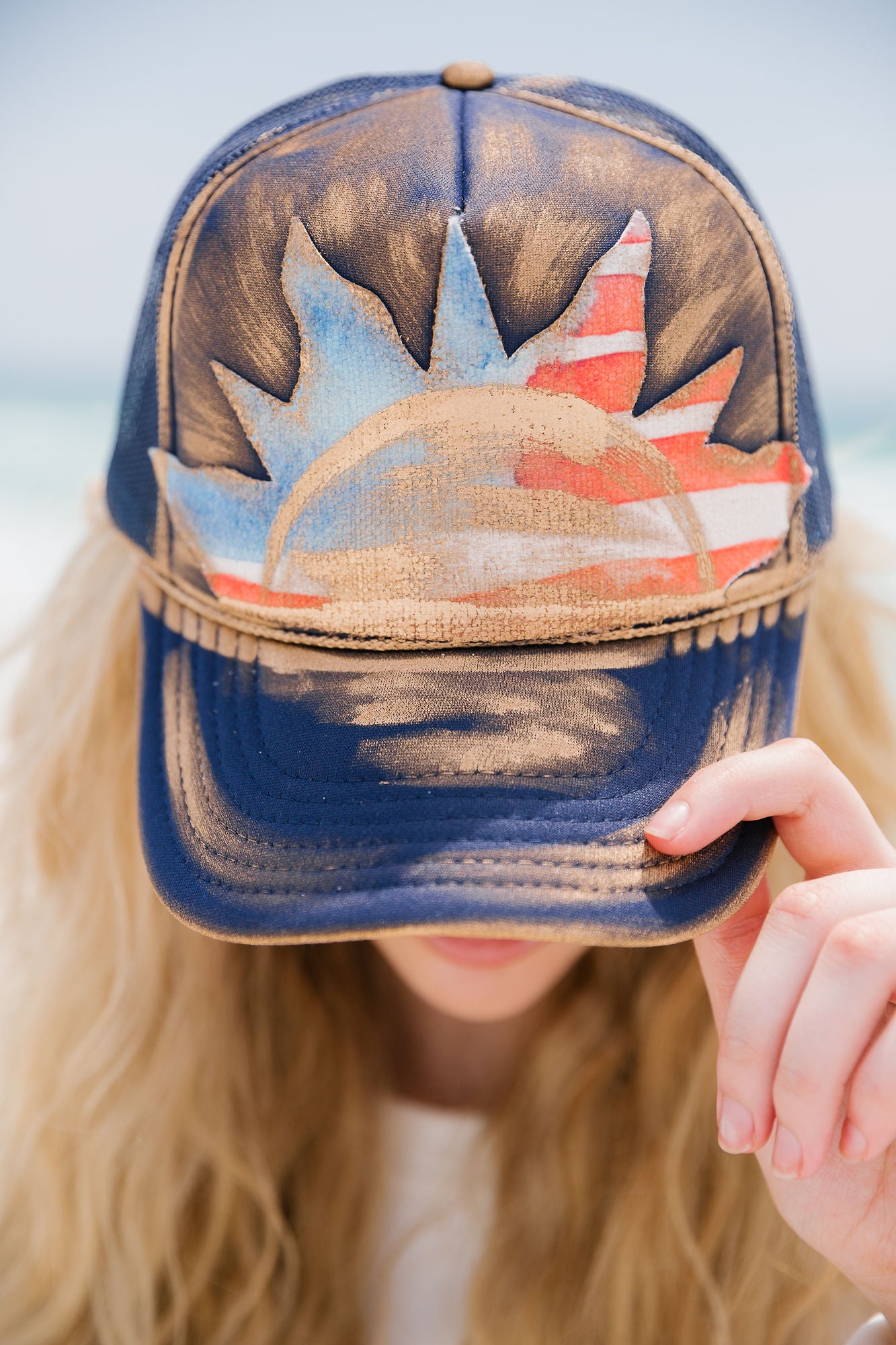 AMERICAN SUNSET TRUCKER HAT HAT Judith March