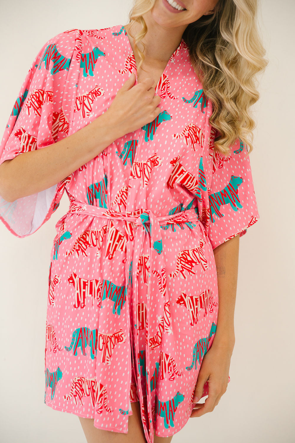 *PINK MERRY CHRISTMAS YA FILTHY ANIMALS ROBE - ONE SIZE ROBE Judith March