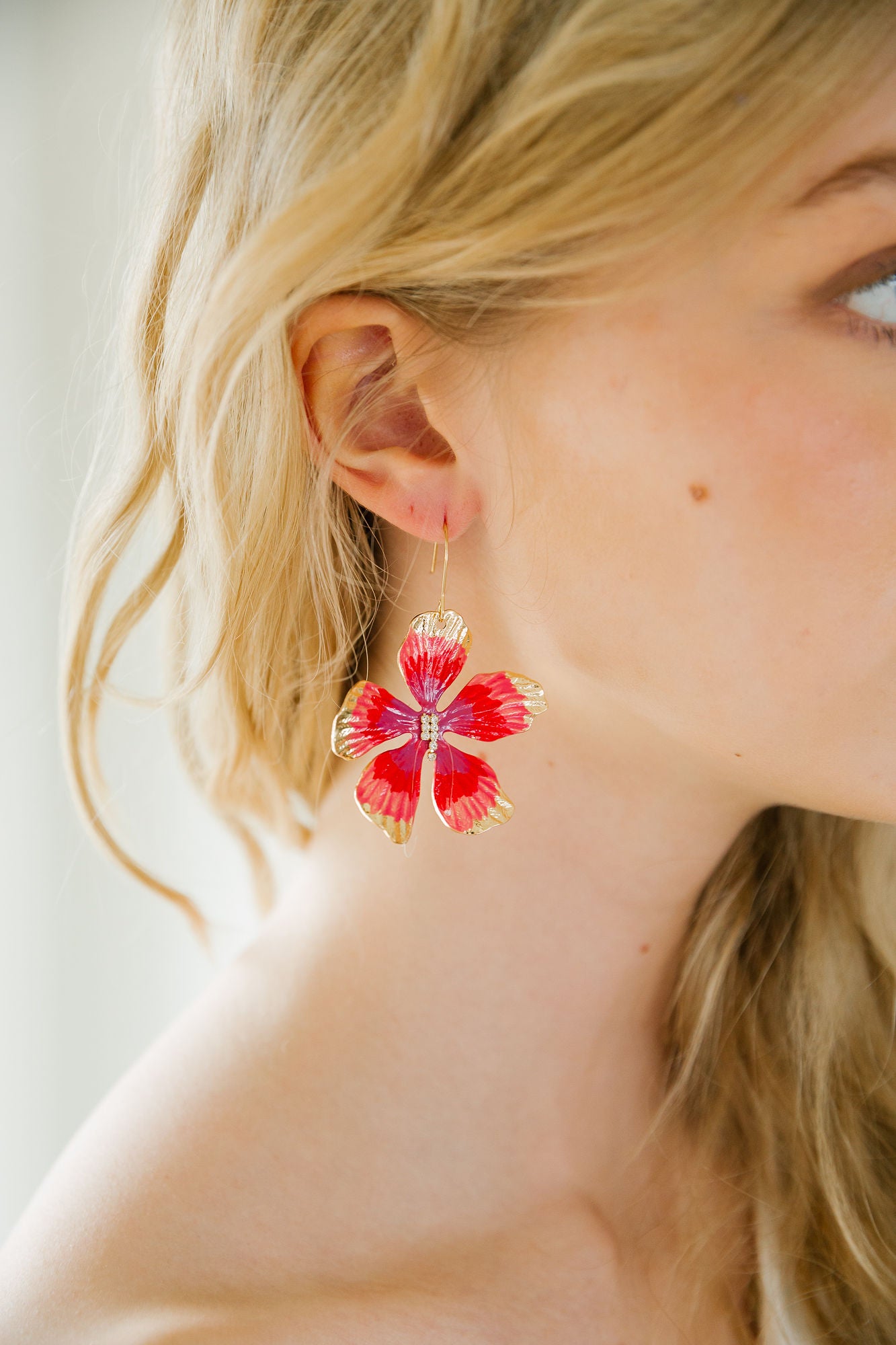 GOLDEN HIBISCUS EARRINGS earrings Judith March