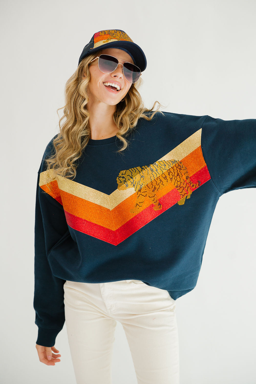 TIGER DREAMS NAVY PULLOVER PULLOVER Judith March