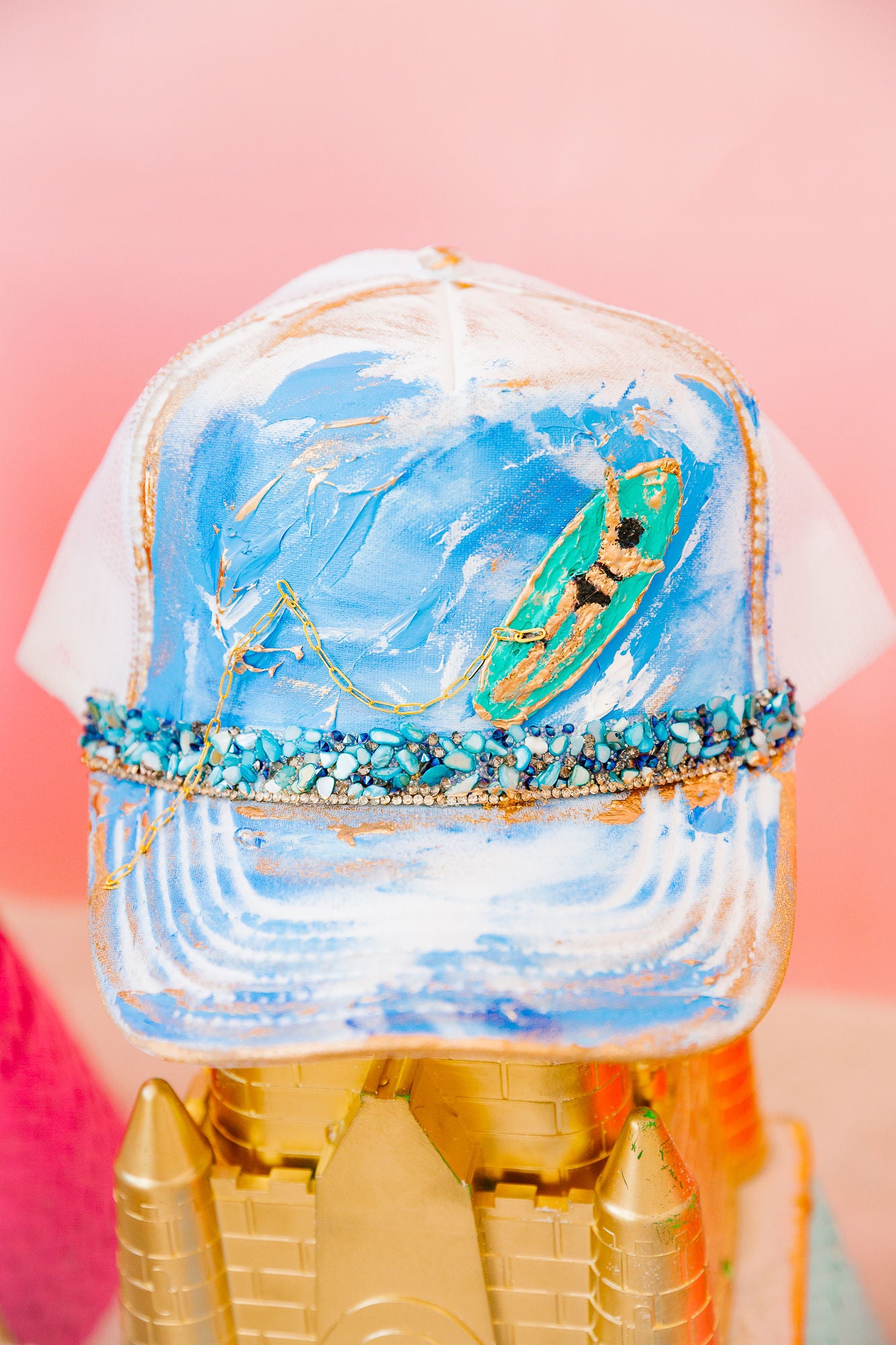 ABSTRACT SURFER WHITE TRUCKER HAT TRUCKER HAT Judith March