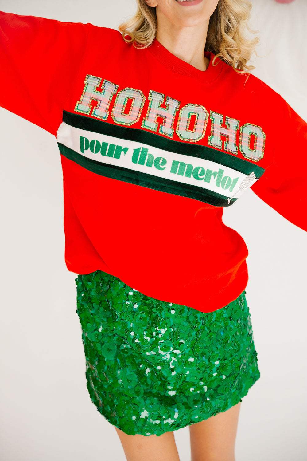 HOHOHO POUR THE MERLOT RED PULLOVER PULLOVER Judith March