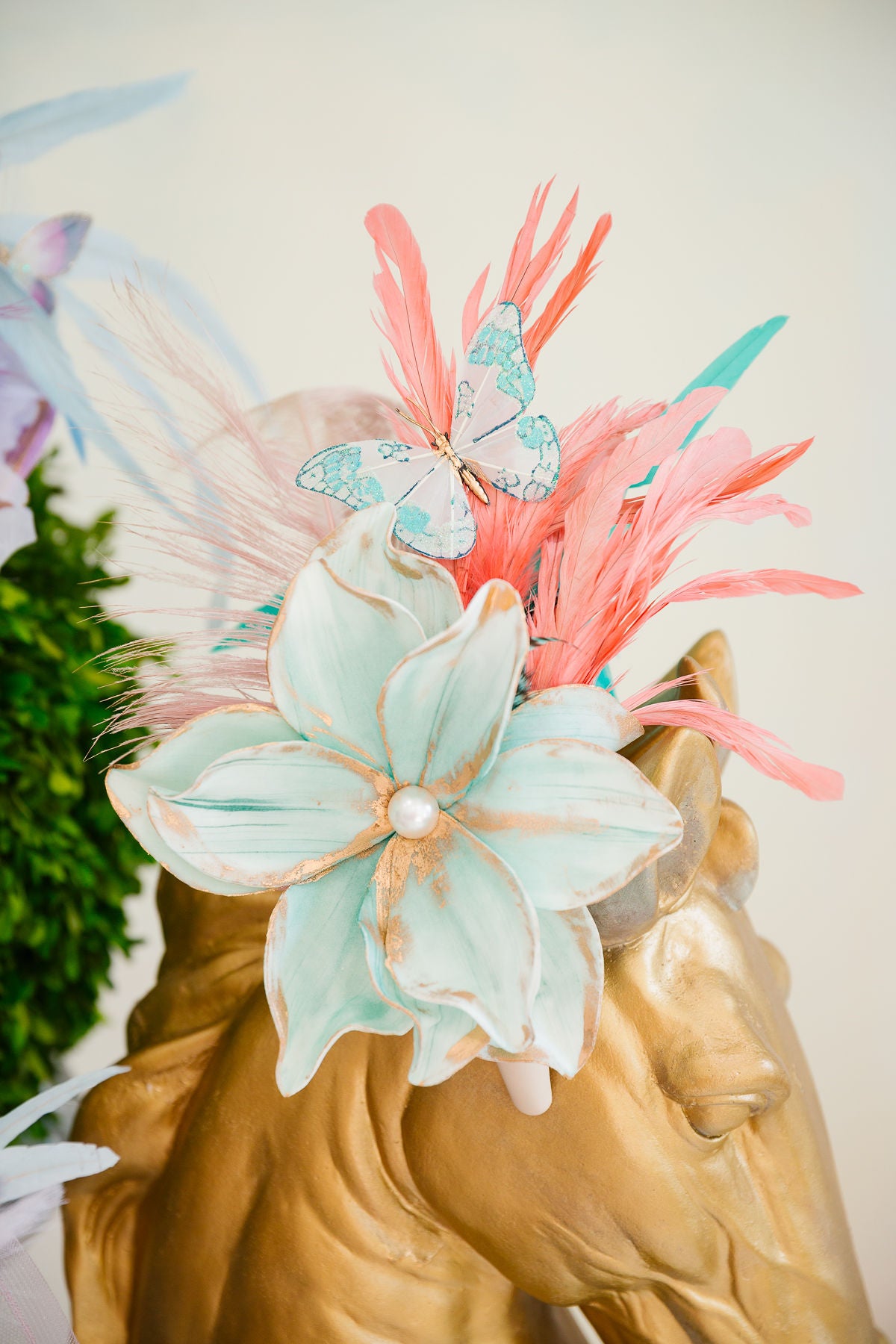 BLUEGRASS BLOSSOM FASCINATOR (ONE OF A KIND) FASCINATOR Judith March