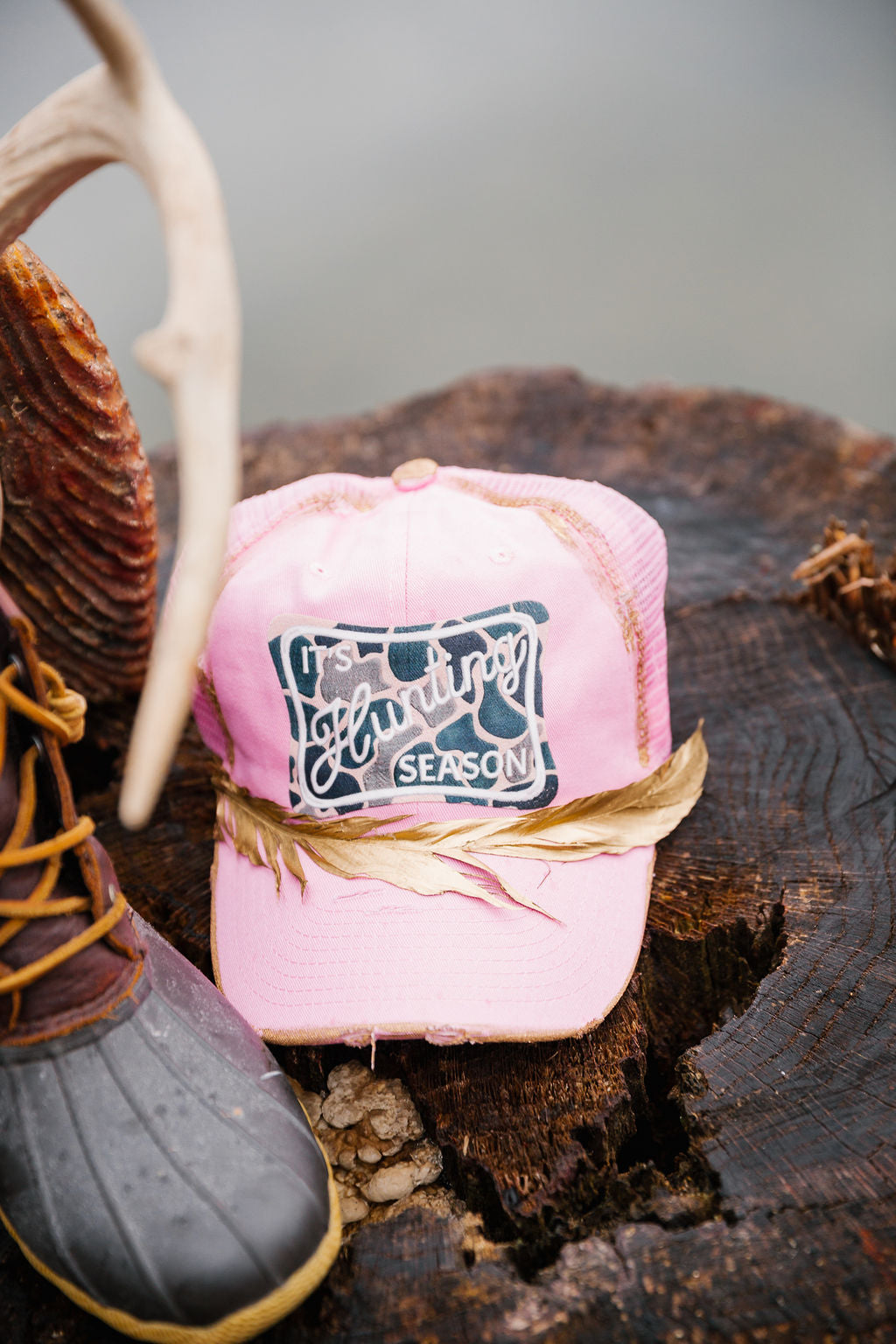 IT'S HUNTING SEASON PINK DISTRESSED HAT HAT Judith March