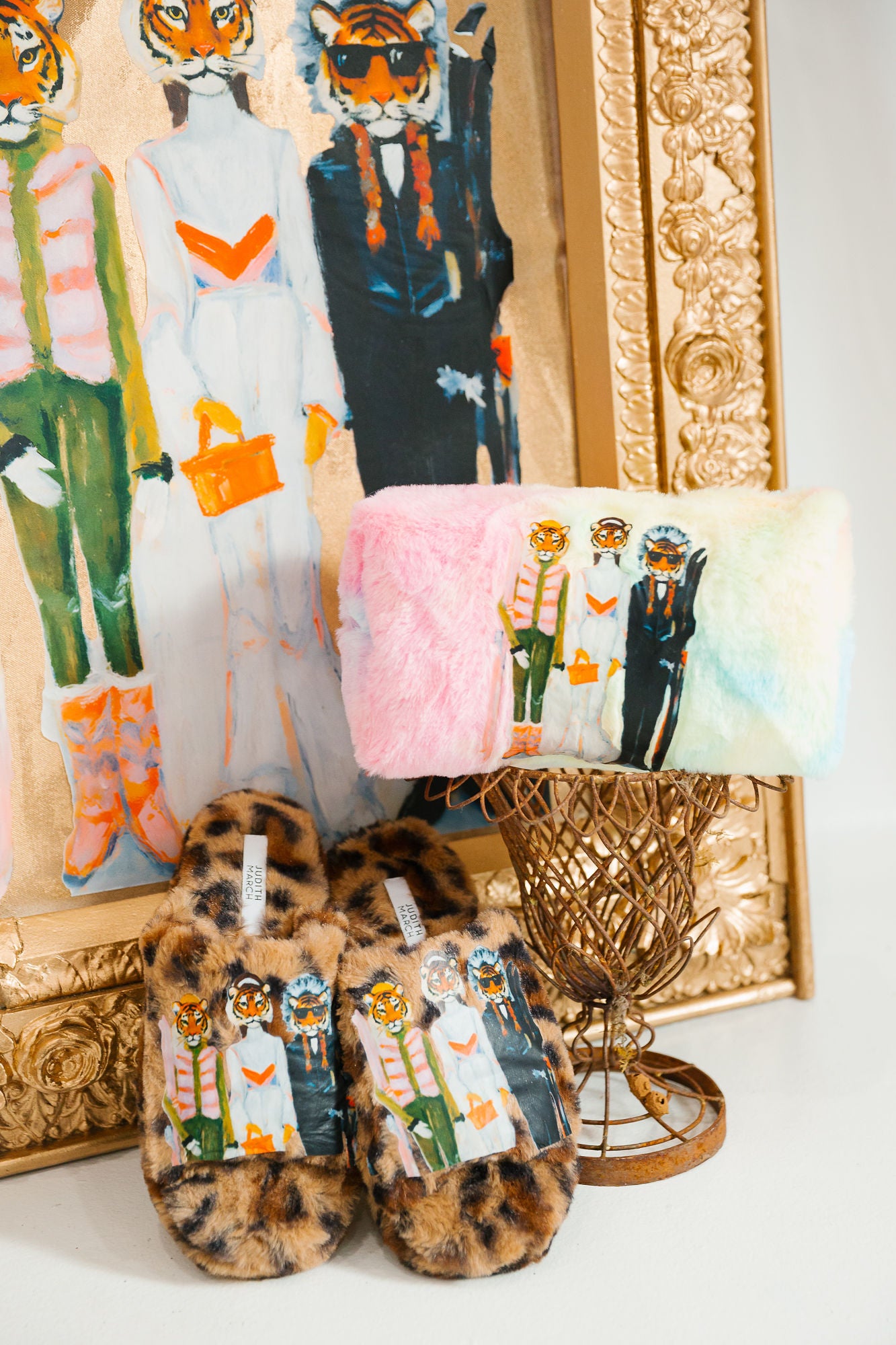 PROWL & POWDER RAINBOW FUZZY BAG BAG Judith March