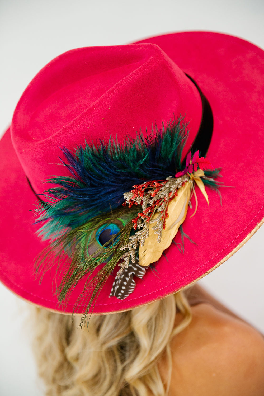HOLLY JOLLY CHRISTMAS RANCHER HAT RANCHER HAT Judith March