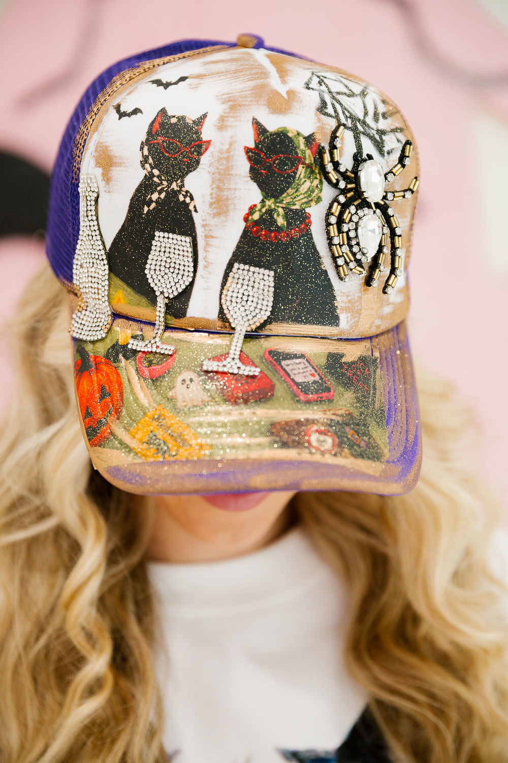 SPOOKY CAT SOCIAL CLUB TRUCKER HAT TRUCKER HAT Judith March