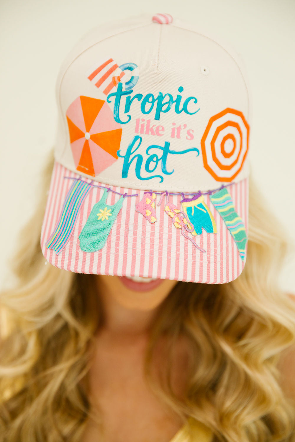 TROPIC LIKE IT'S HOT STRIPED STRUCTURED HAT HAT Judith March