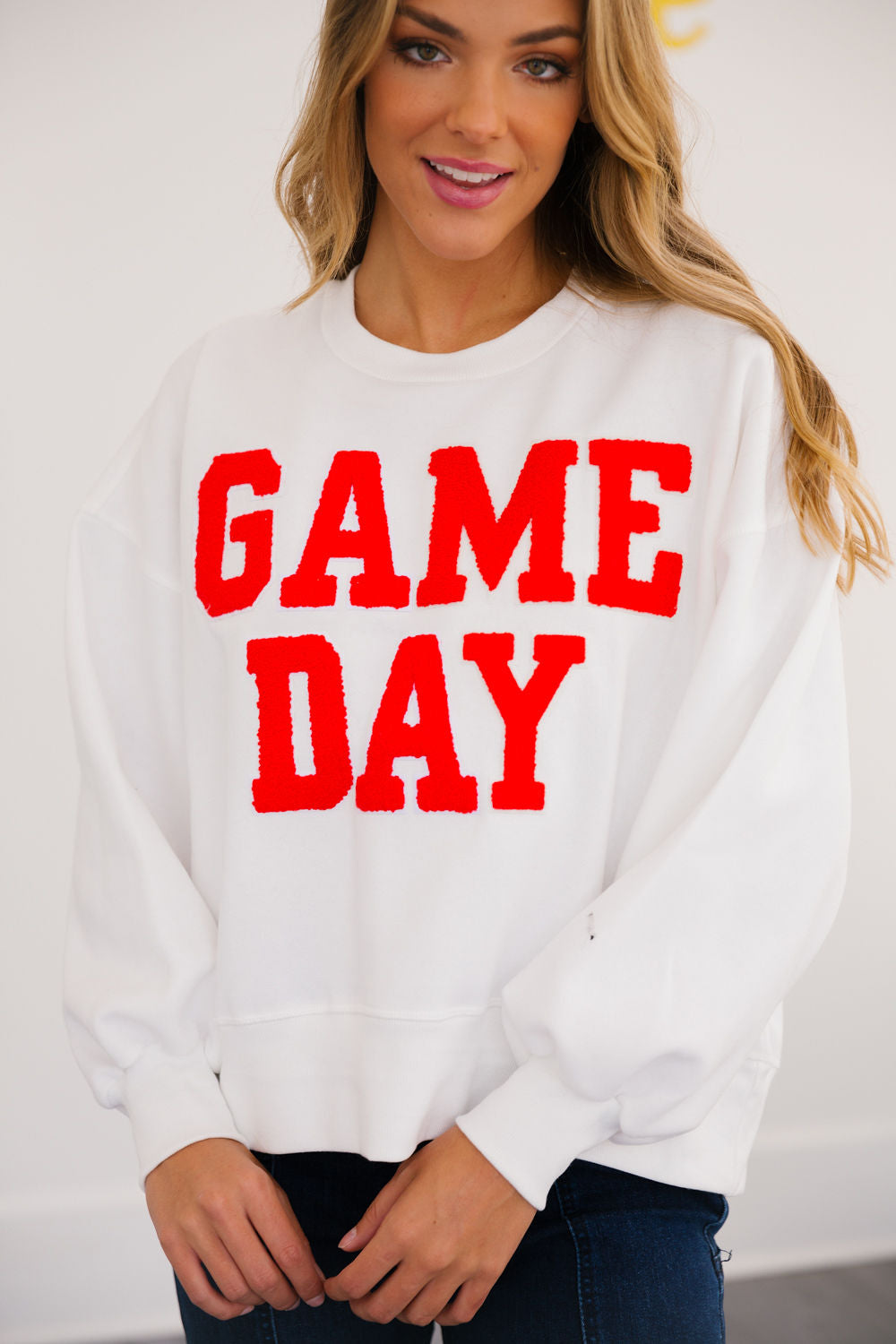 Game Day Outfit ideas * Red and Black Game Day * Vintage L Sweater *  Hillflint Sweater * Louisville Car…