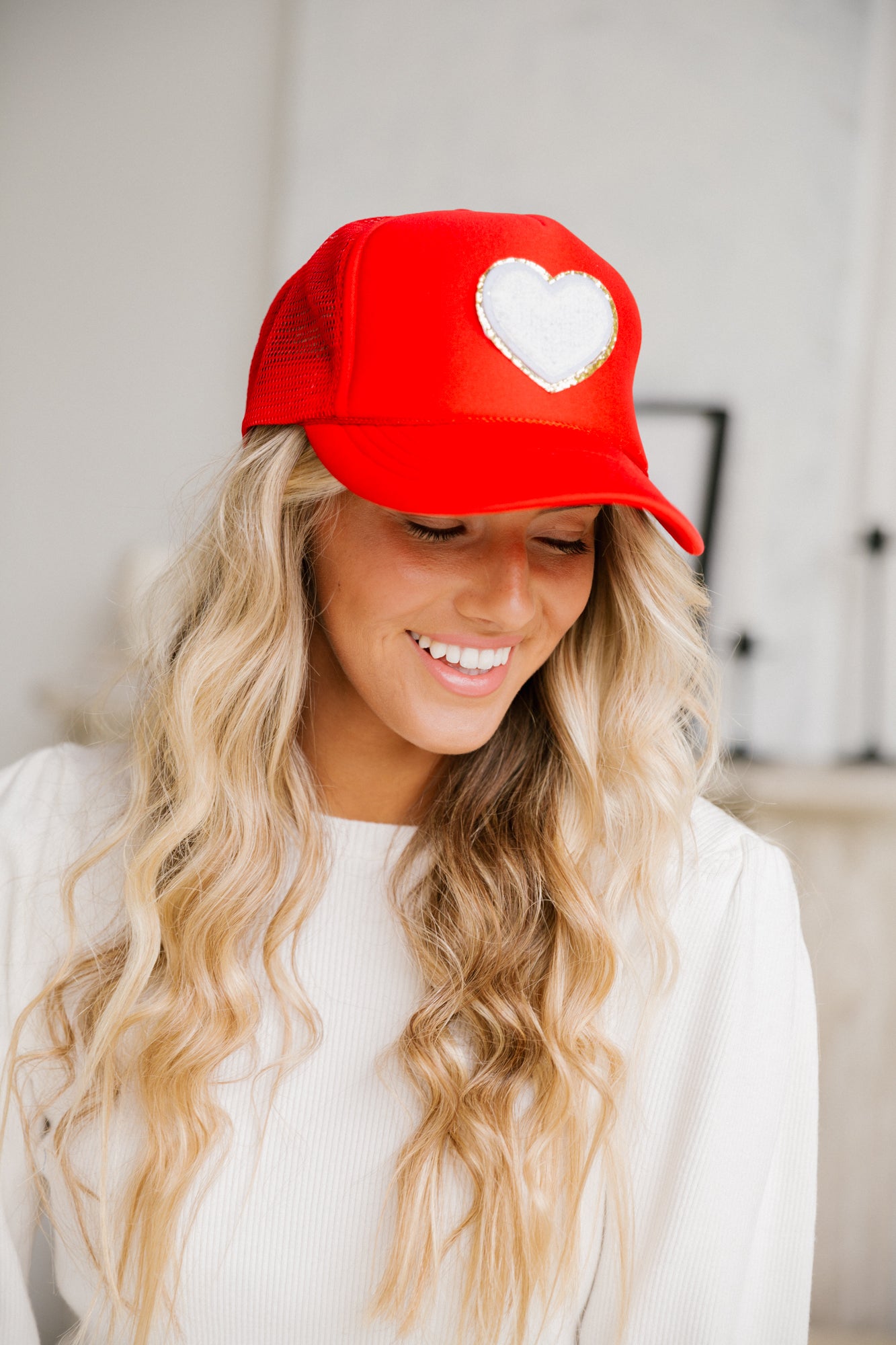 WHITE TERRY HEART TRUCKER HAT TRUCKER HAT Judith March