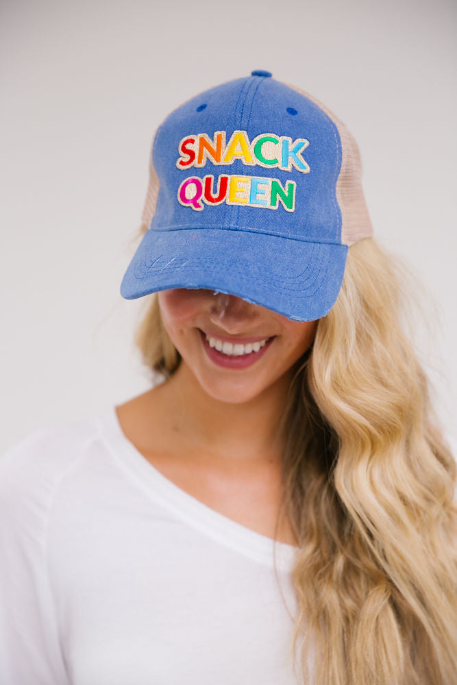 SNACK QUEEN PATCH HAT Hats Judith March BLUE