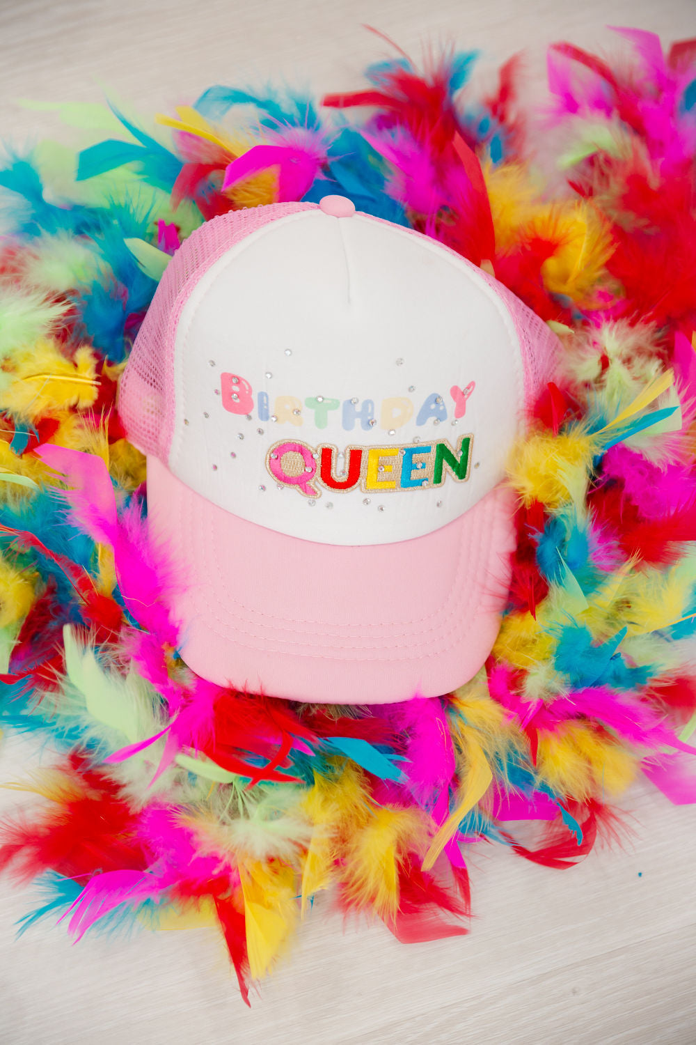 MINI KIDS BIRTHDAY QUEEN TRUCKER HAT KIDS Judith March