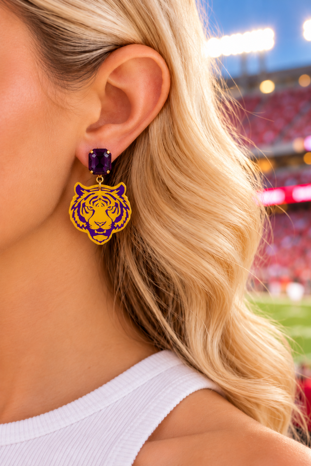SWEET HOME STATEMENT EARRINGS