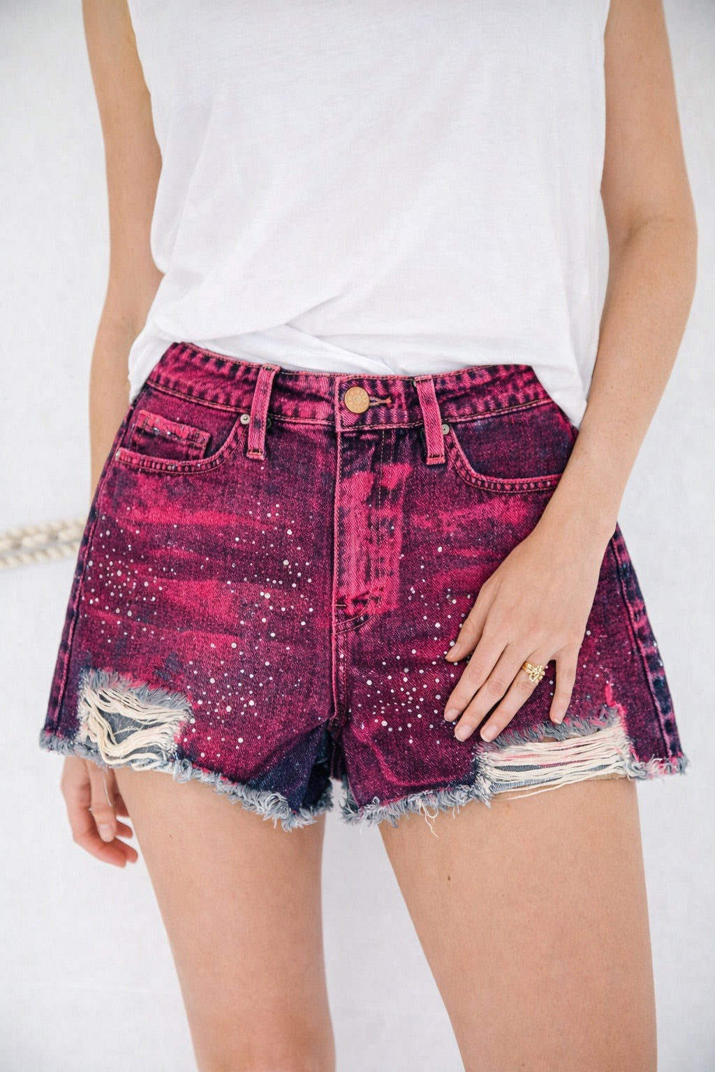 *BEJEWELED PINK DENIM SHORTS - 3/26 SWEATER Judith March