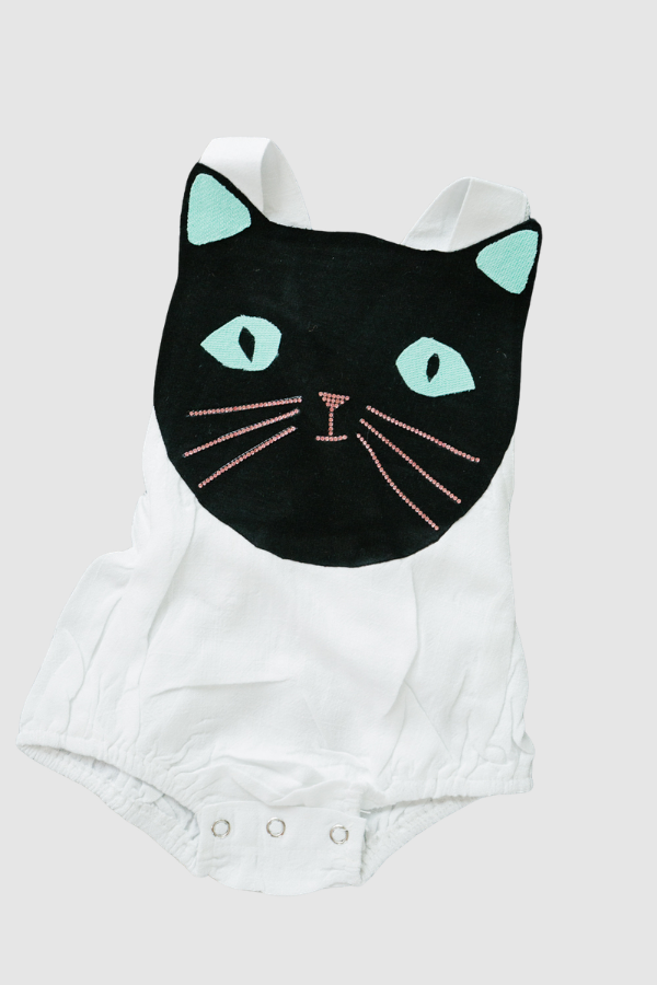 *MINI KIDS CAT ONESIE - 3M SWEATER Judith March