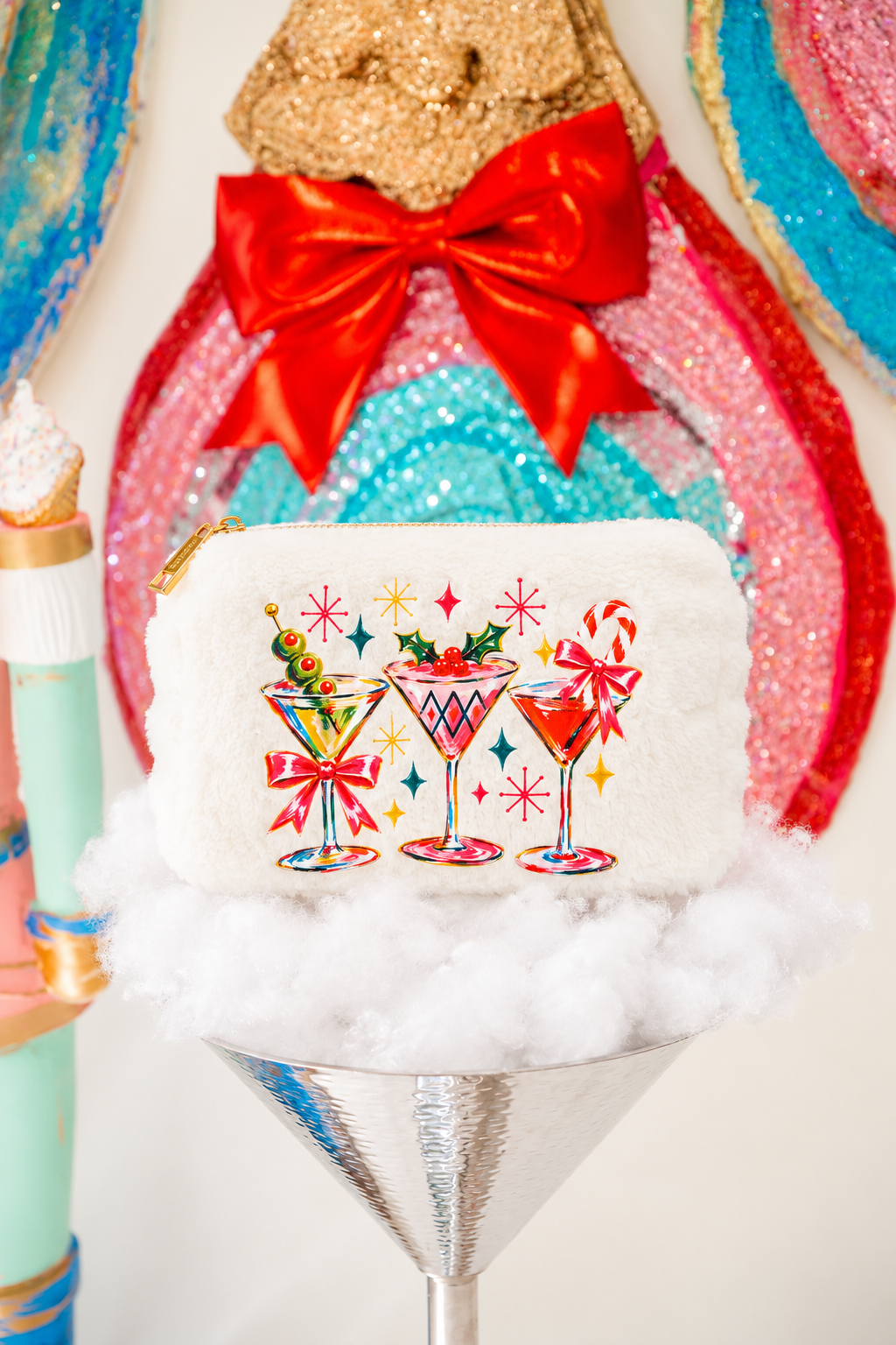 TIS THE SEASON COSMETIC BAGS TERRY BAG Judith March WHITE (FUZZY)