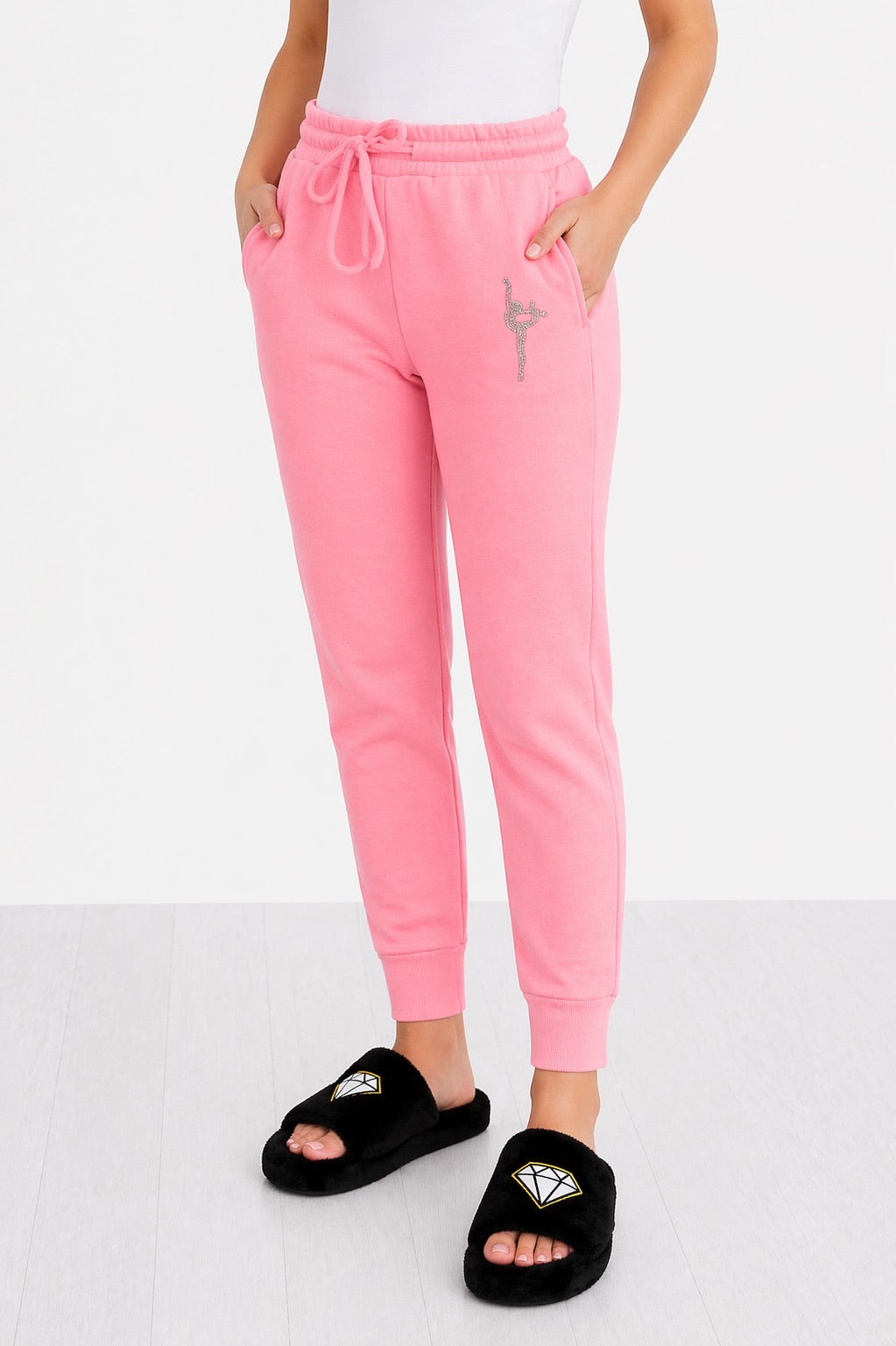 *DANCE PINK JOGGERS - MULTIPLE SIZES SWEATER Judith March