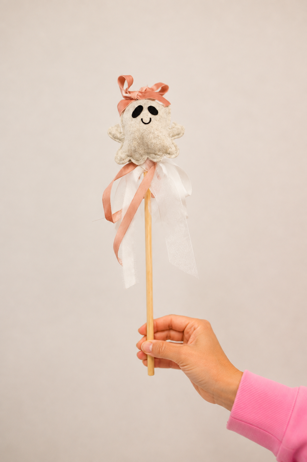 MINI KIDS HALLOWEEN WANDS PULLOVER Judith March