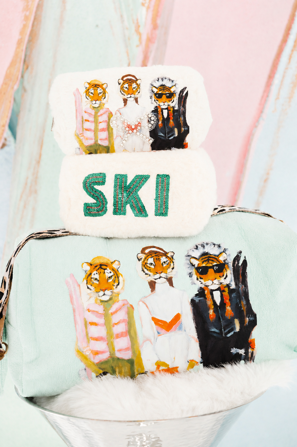 SKI WHITE FUZZY BAG BAG Judith March