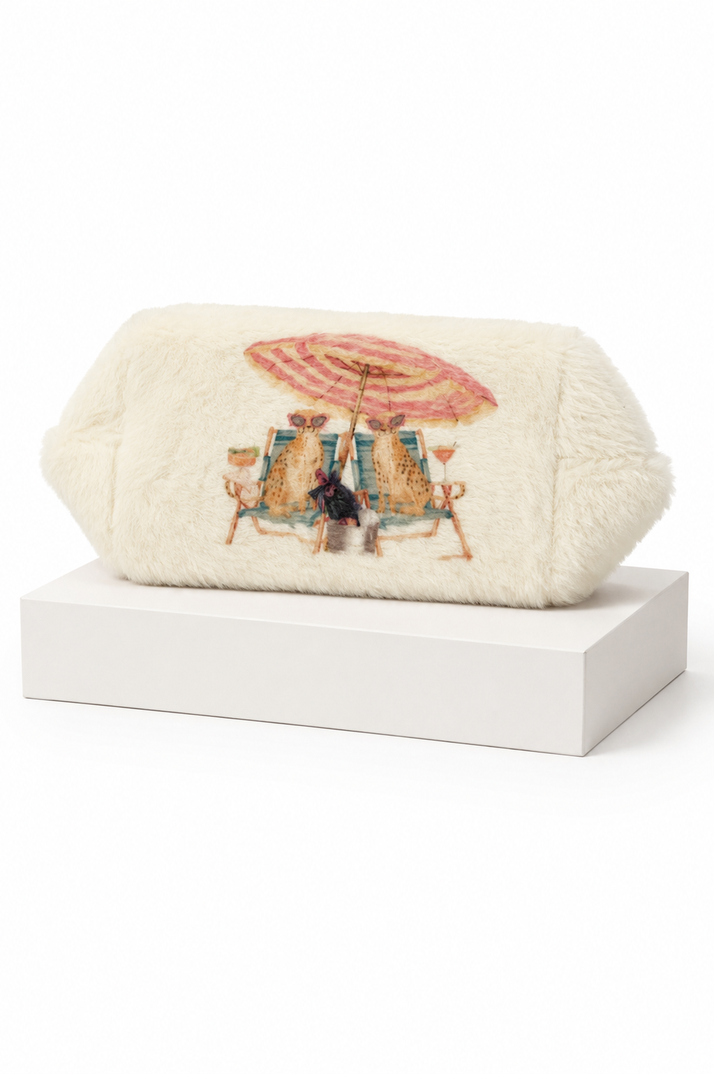*UNDER THE UMBRELLA FUZZY BAG BAG Judith March