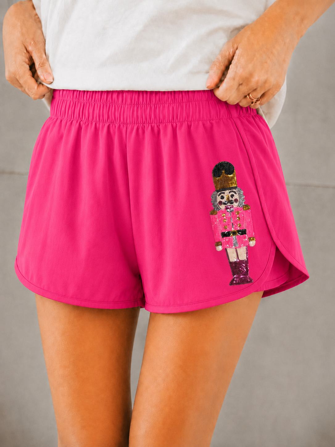 ***NUTCRACKER PINK ATHLETIC SHORTS - MEDIUM TEE Judith March