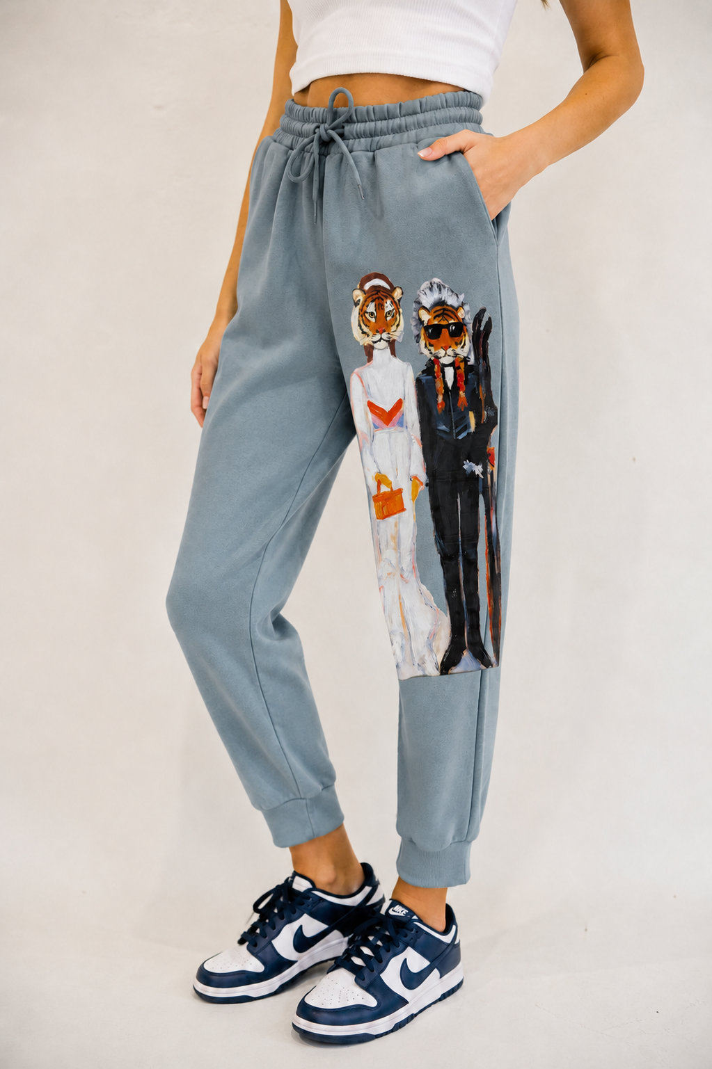 *SKI TIGER BLUE JOGGERS - SMALL TEE Judith March