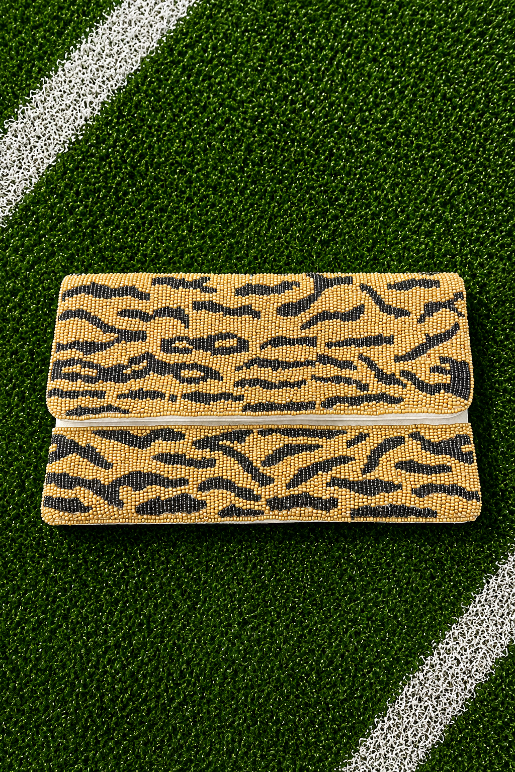 TIGER SPIRIT BEADED CLUTCH