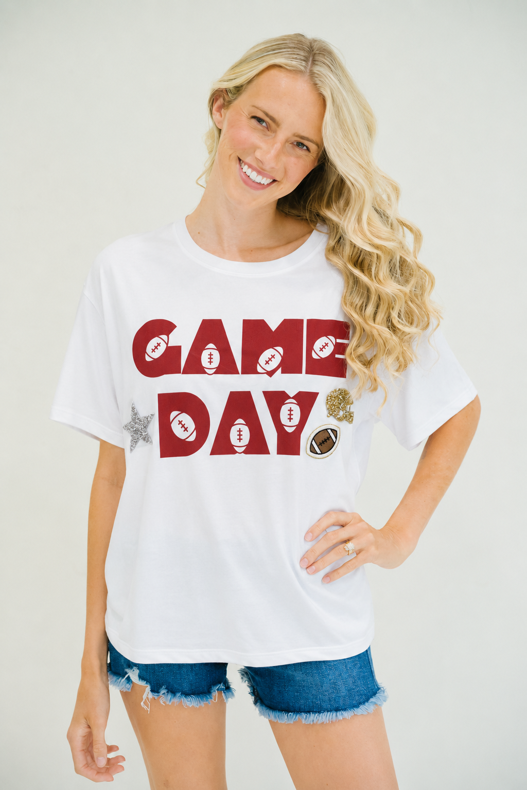 GAME DAY WHITE TEE SWEATER Judith March