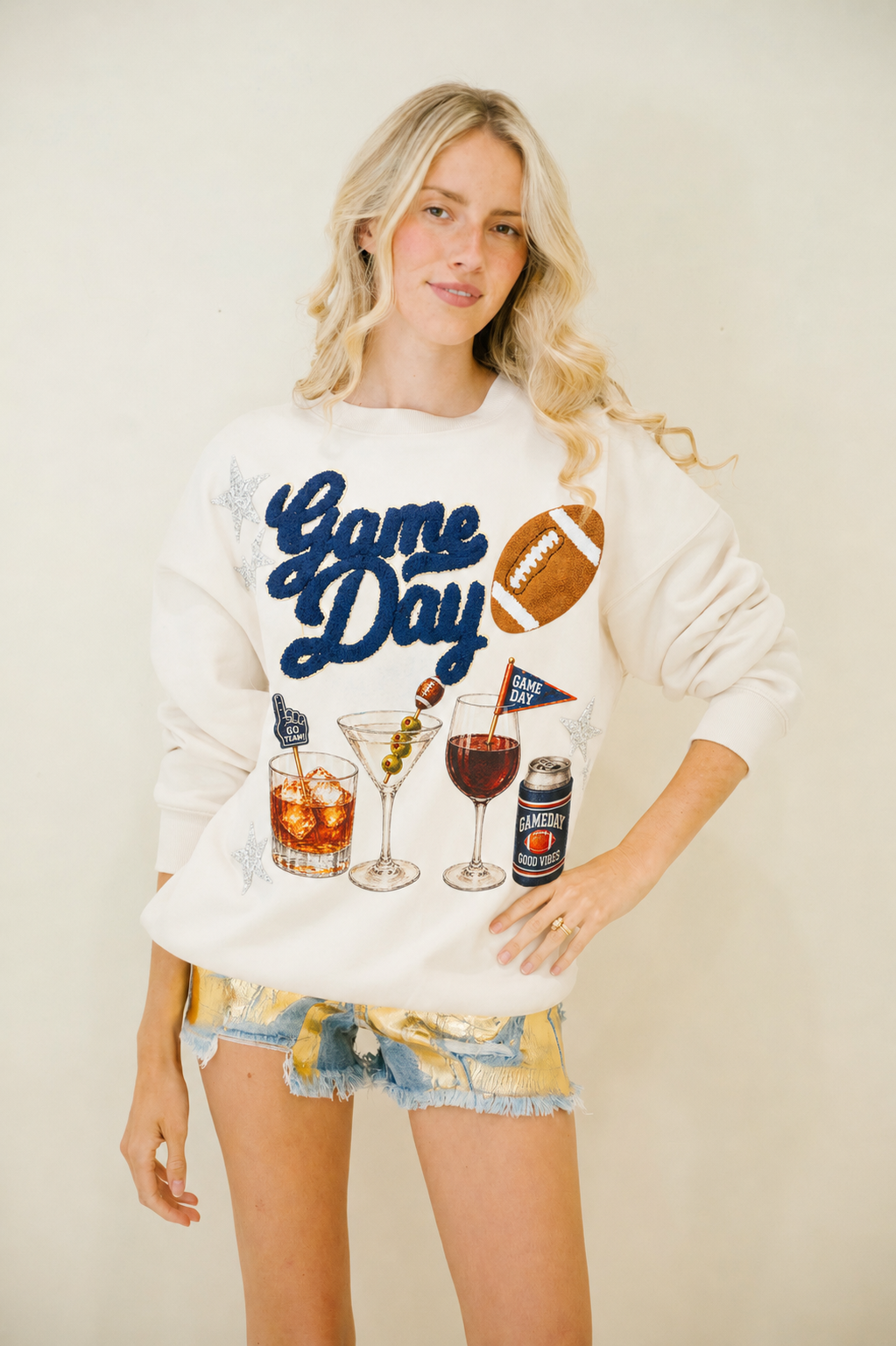 GAME DAY COCKTAILS PULLOVER SWEATER Judith March