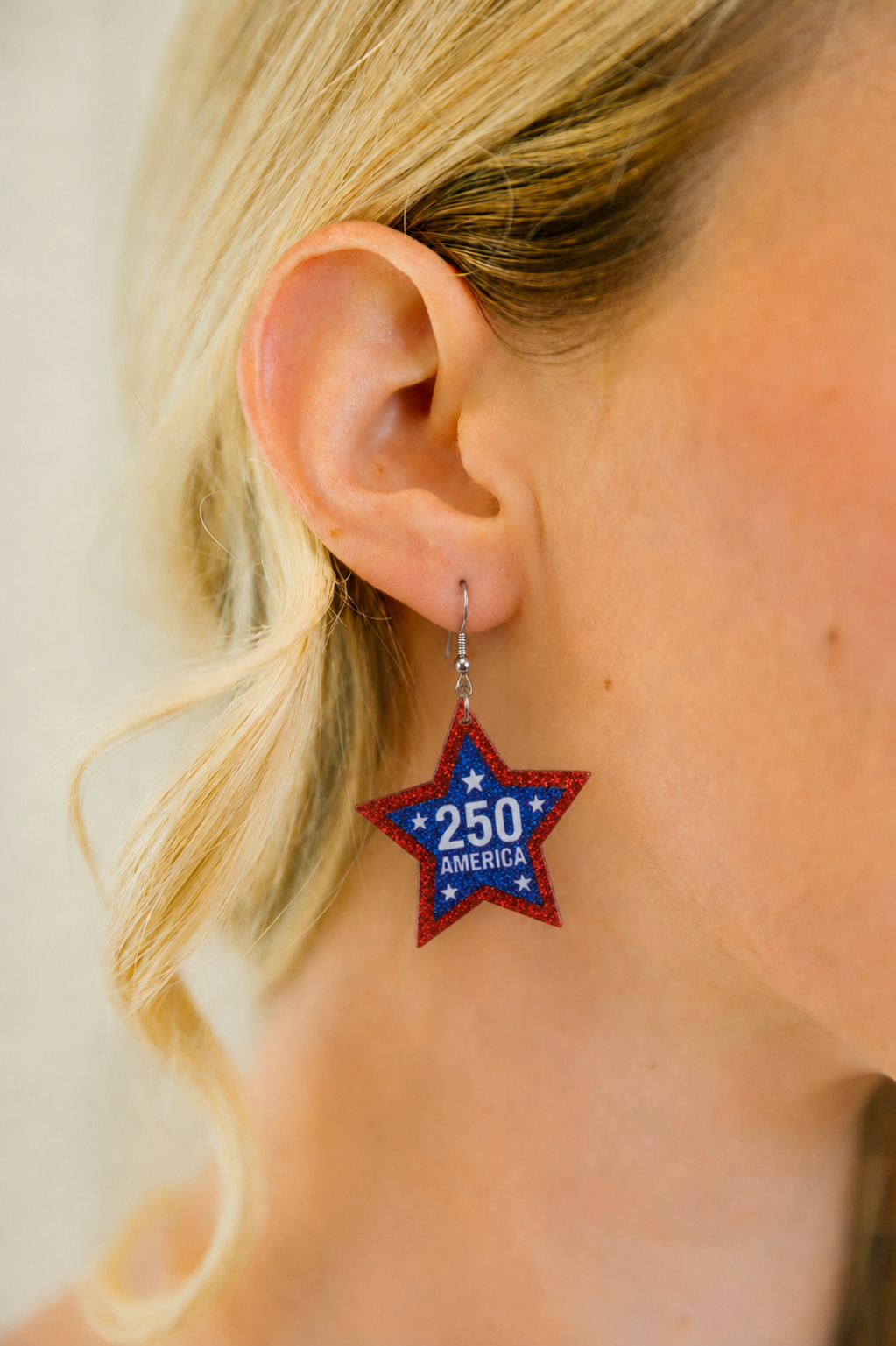 250 AMERICA STAR EARRINGS